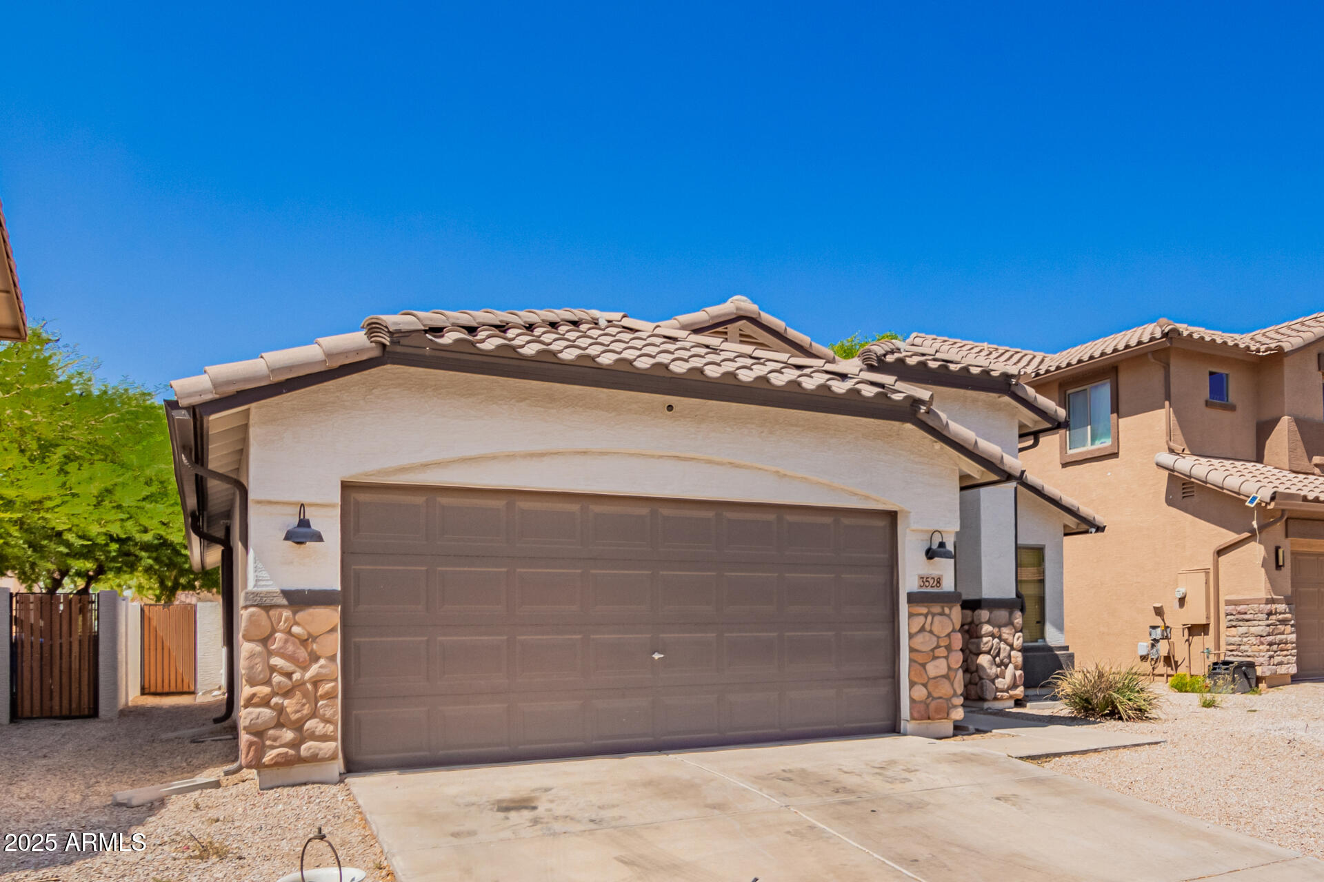 3528 W PASEO Way