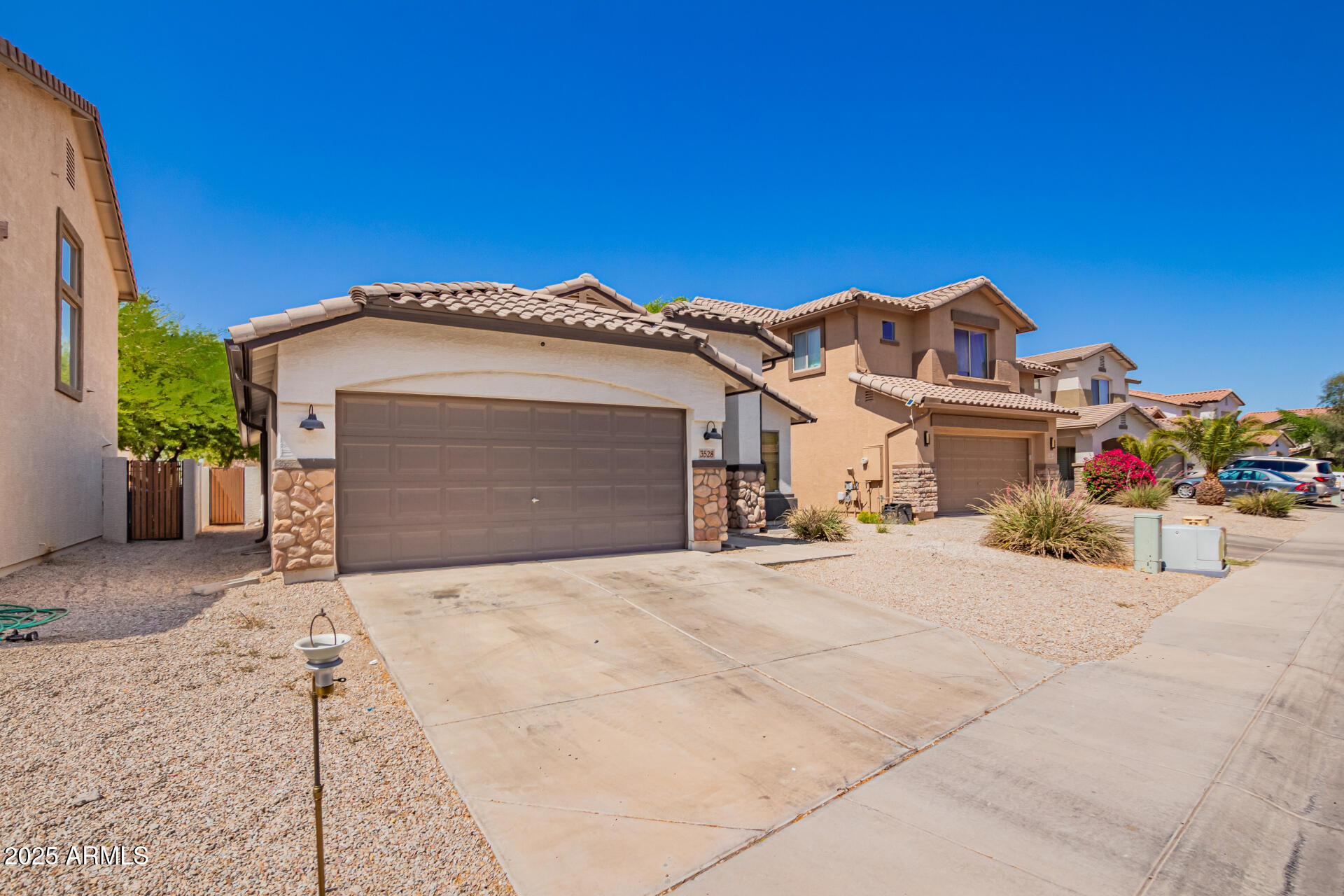 3528 W PASEO Way