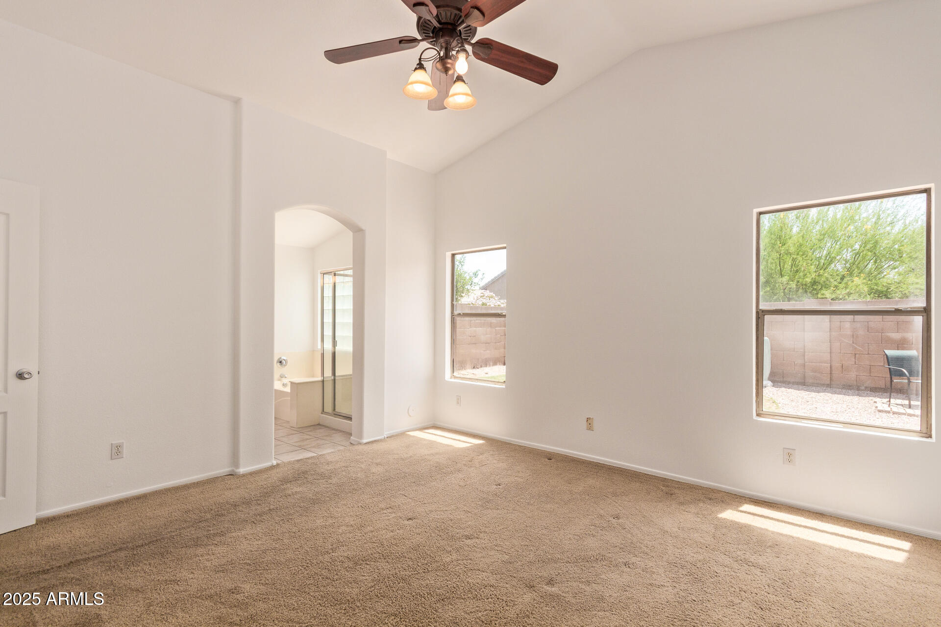 4143 E SUNDANCE Avenue