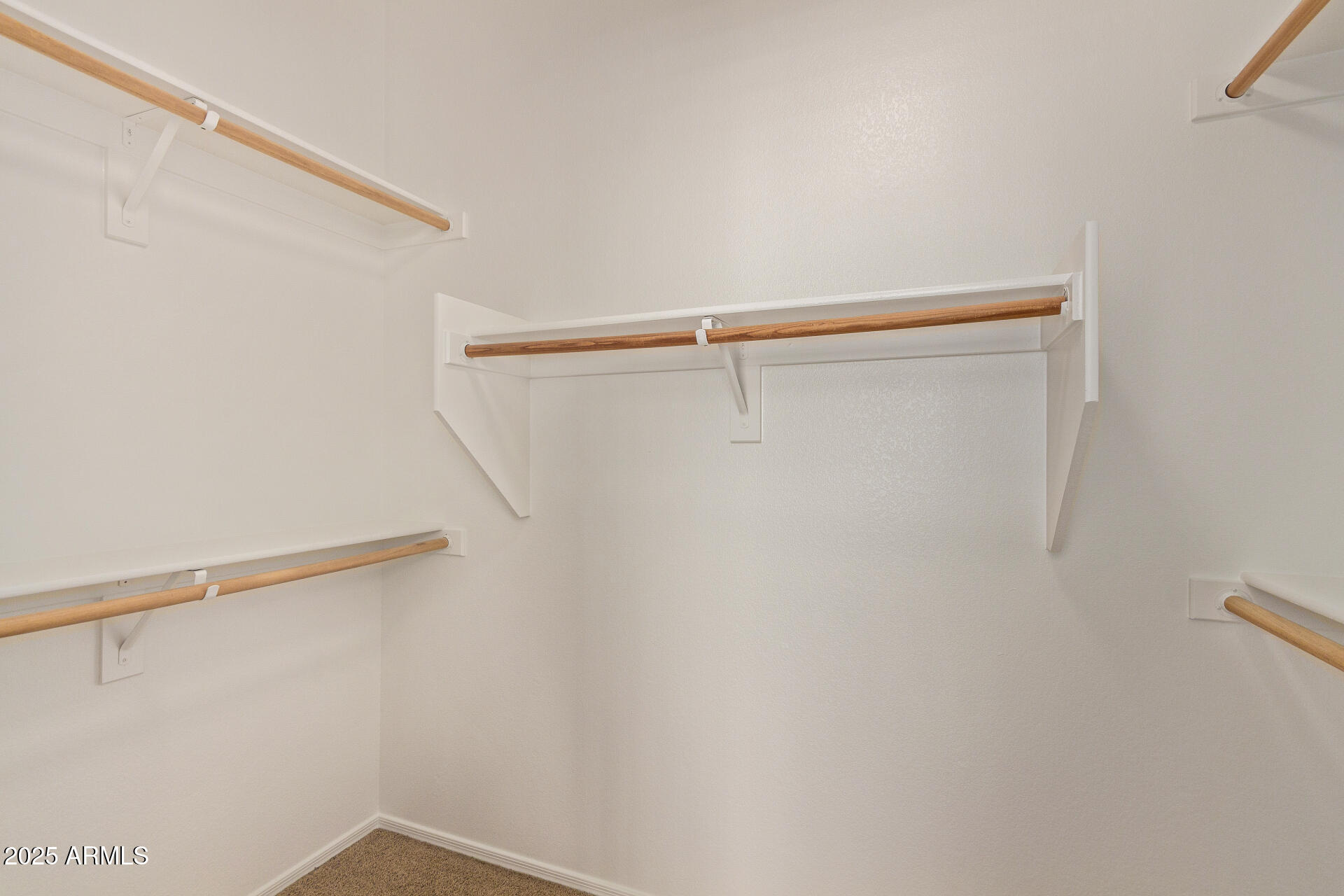 4143 E SUNDANCE Avenue