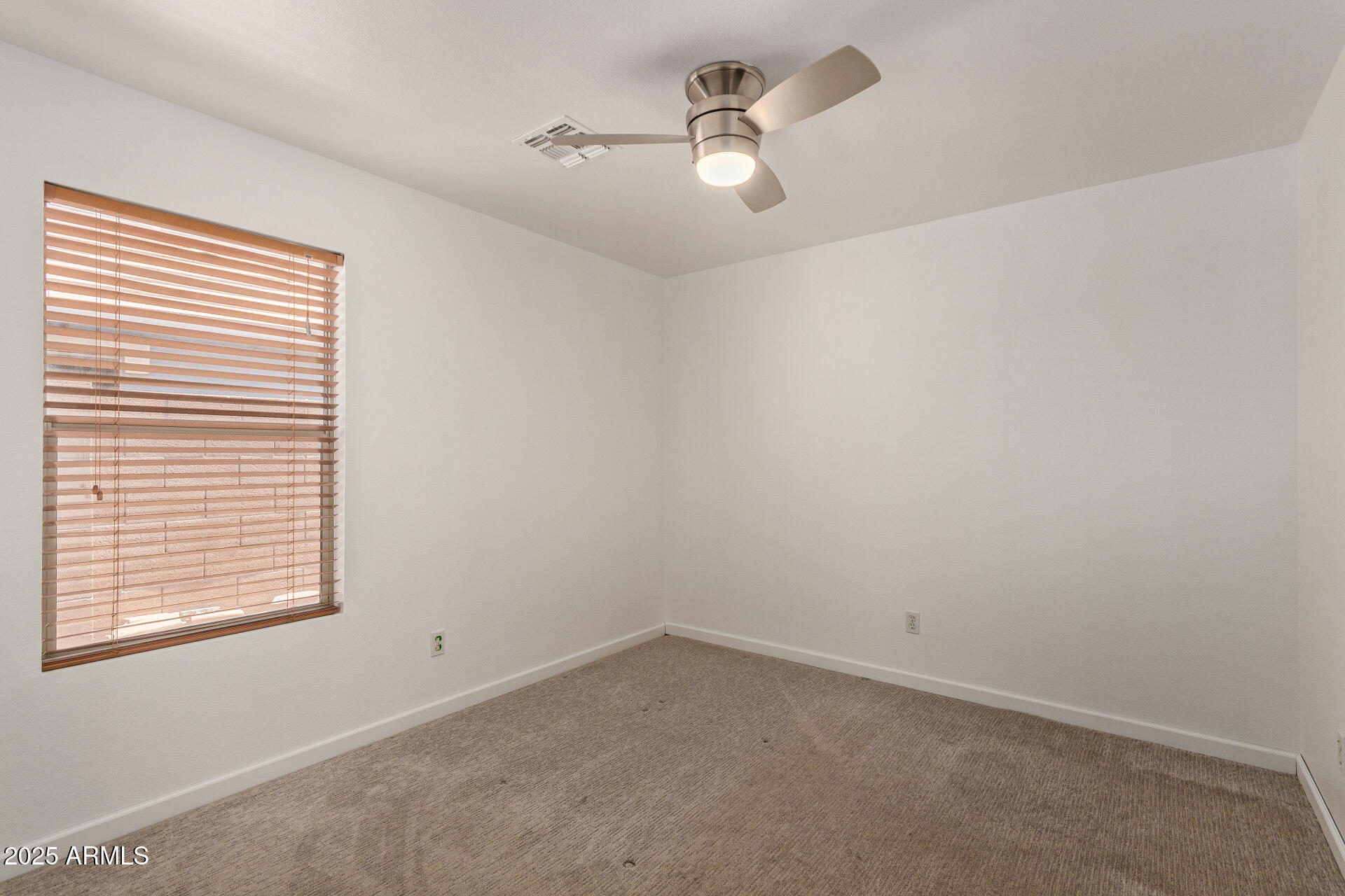 4143 E SUNDANCE Avenue