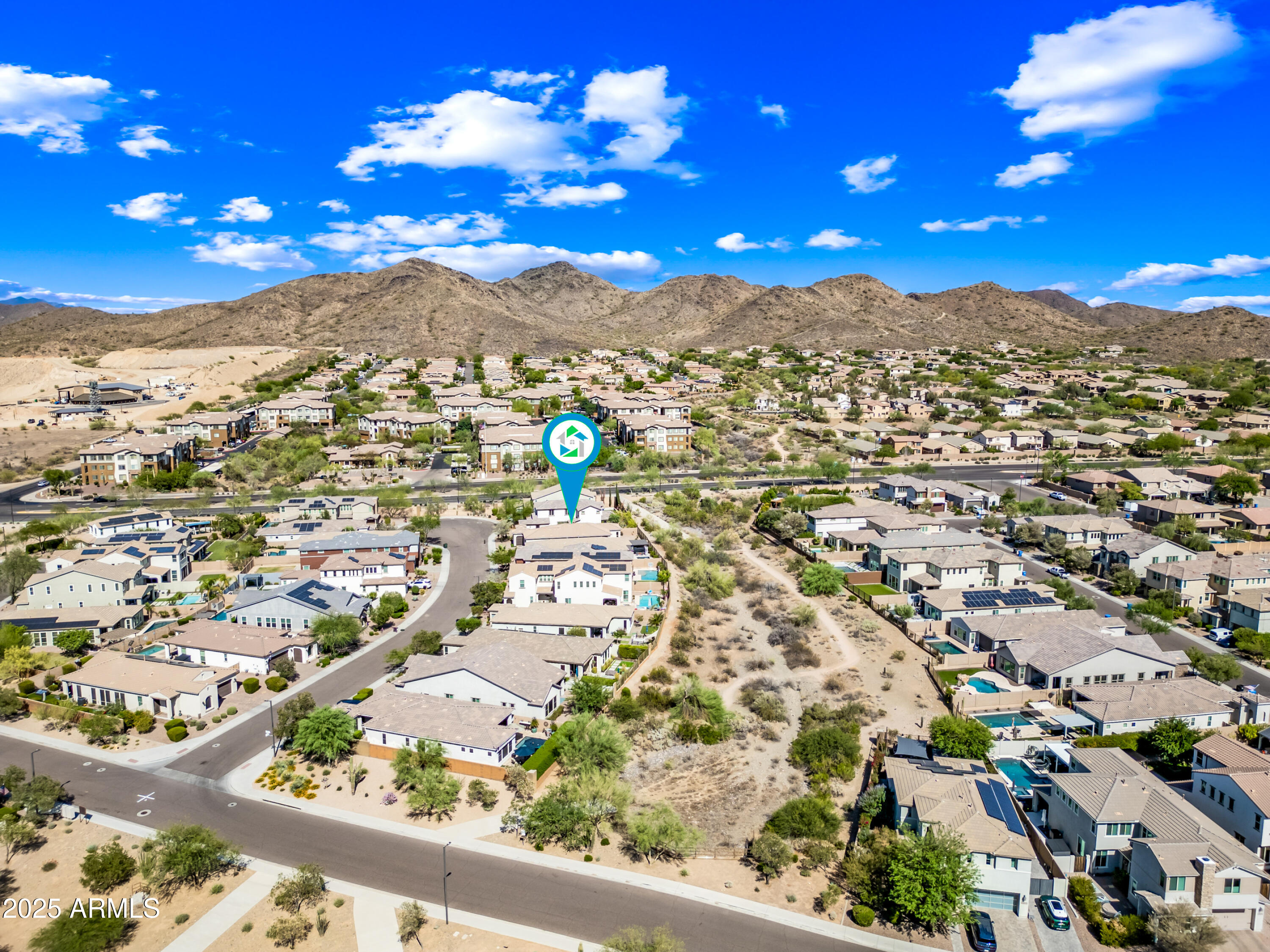 2315 W DUANE Lane