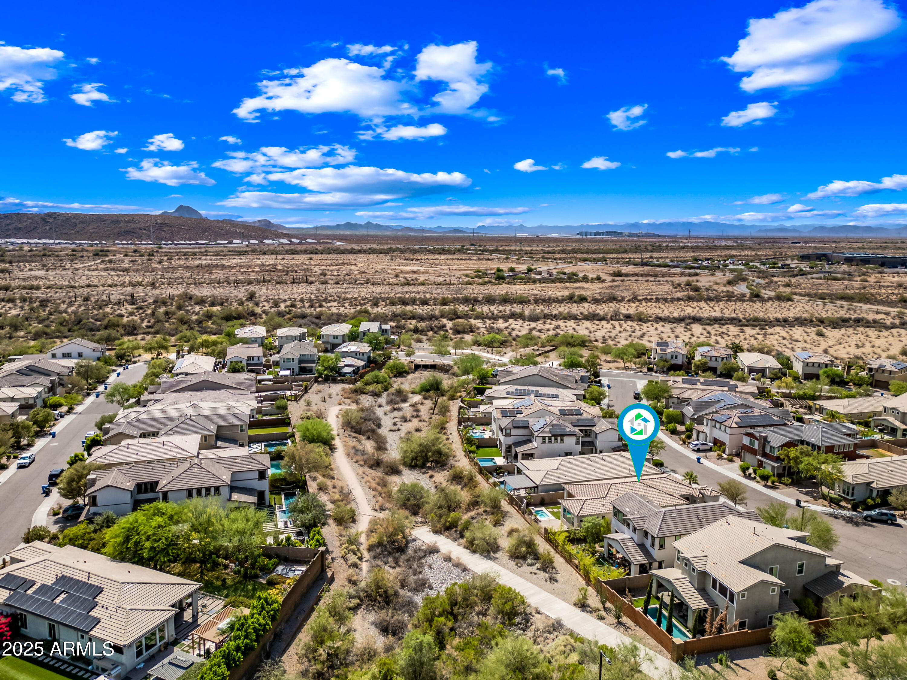 2315 W DUANE Lane