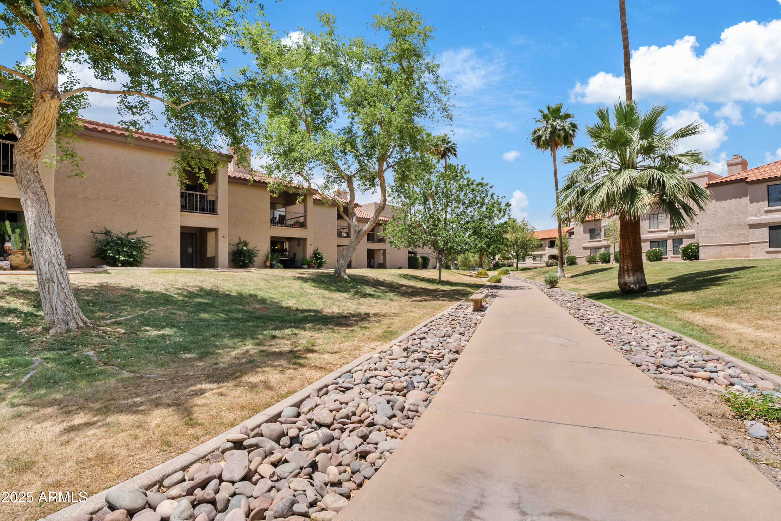 9550 N 94th Place, 204