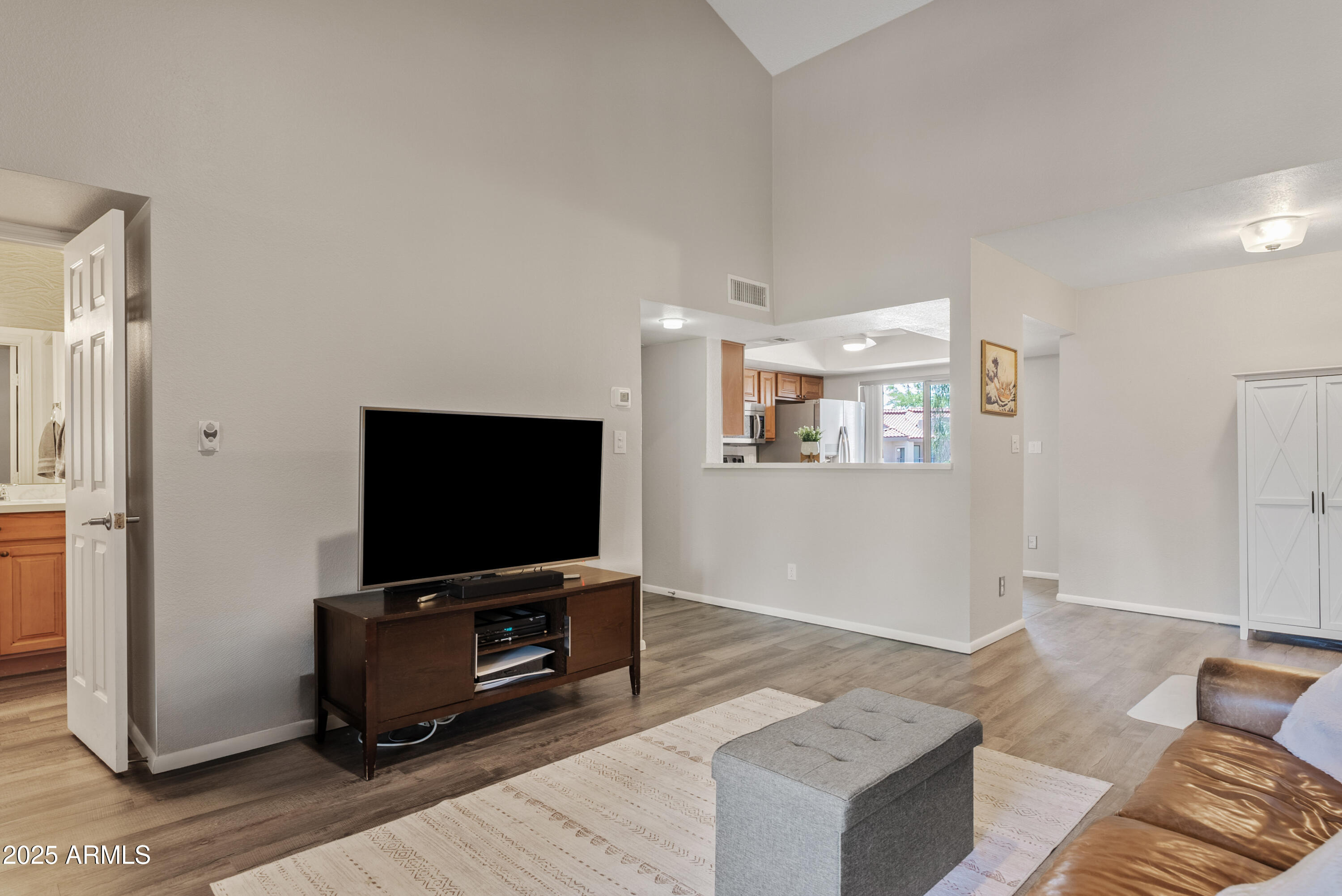 9550 N 94th Place, 204