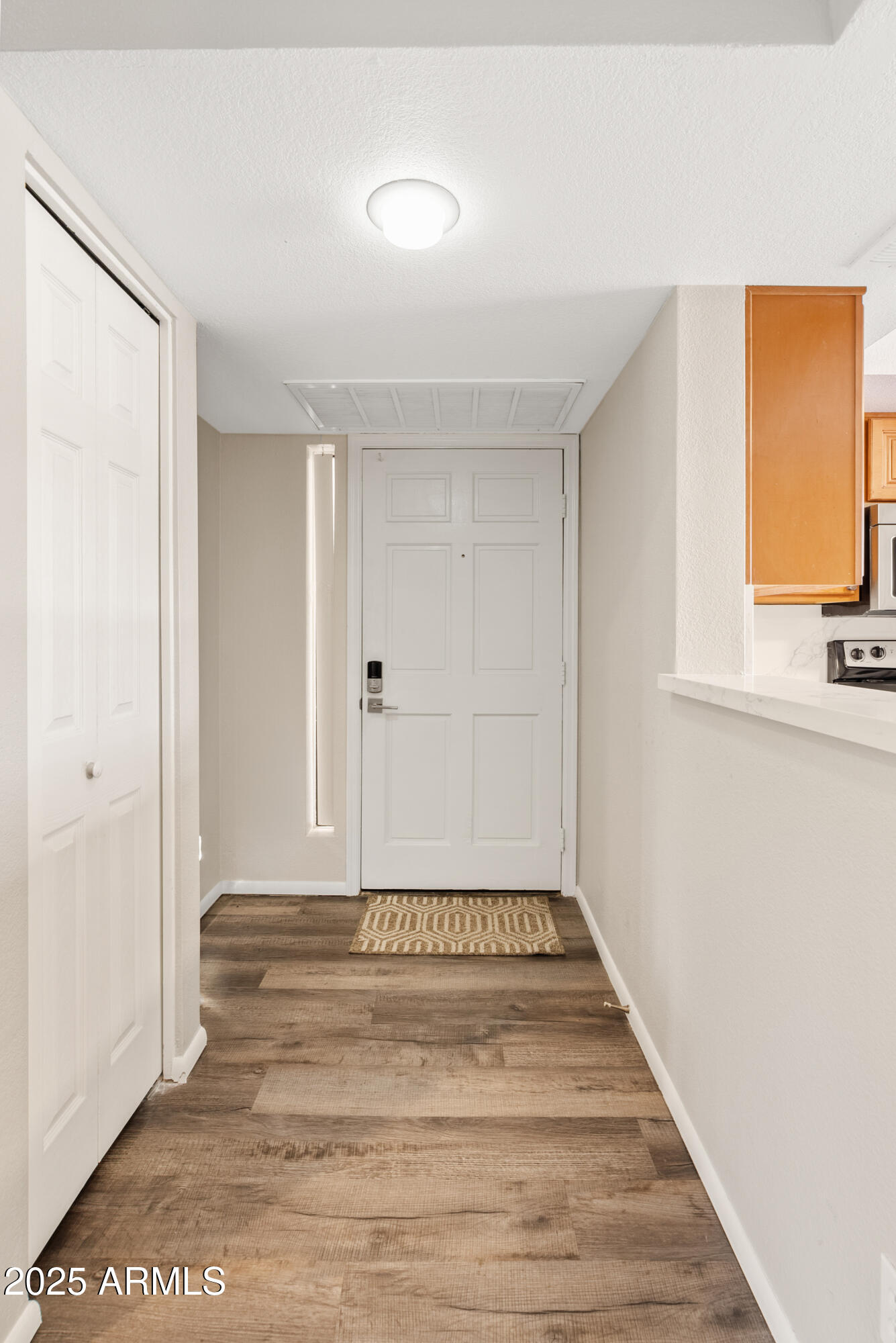 9550 N 94th Place, 204