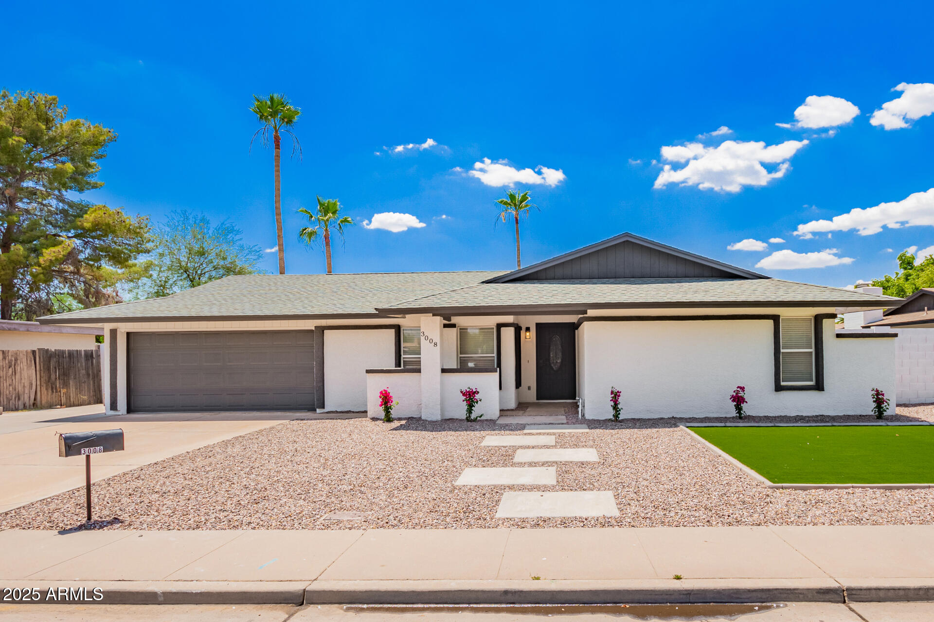 3008 S SAGUARO Circle