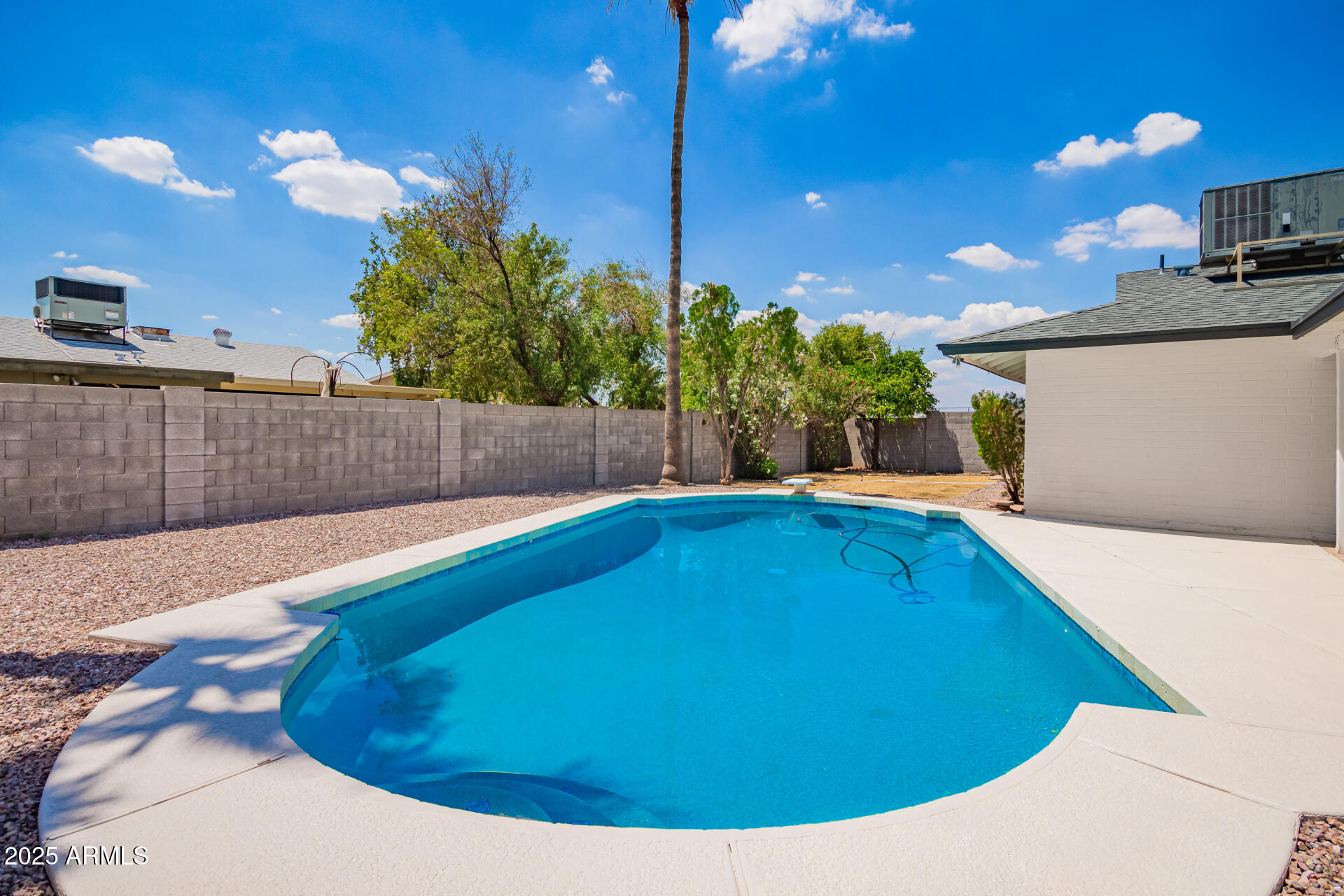 3008 S SAGUARO Circle
