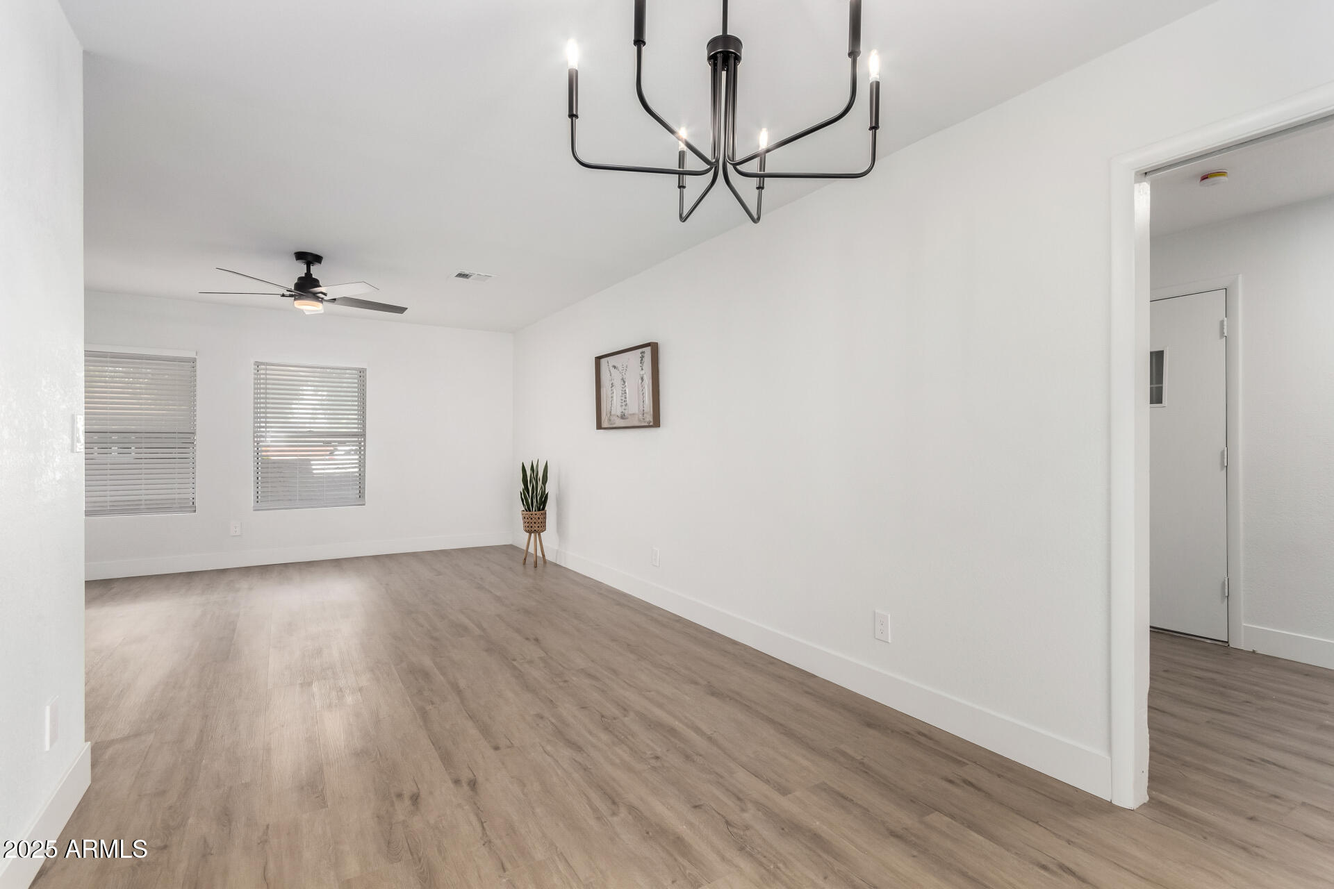 3008 S SAGUARO Circle