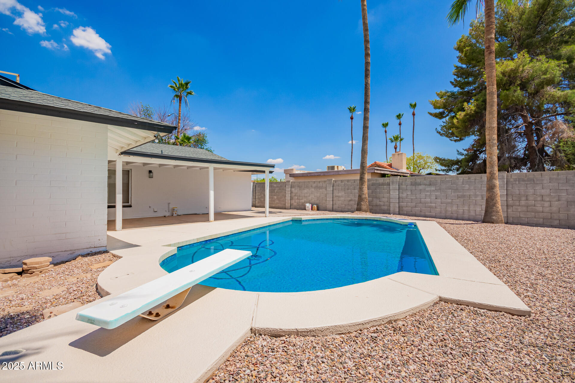 3008 S SAGUARO Circle