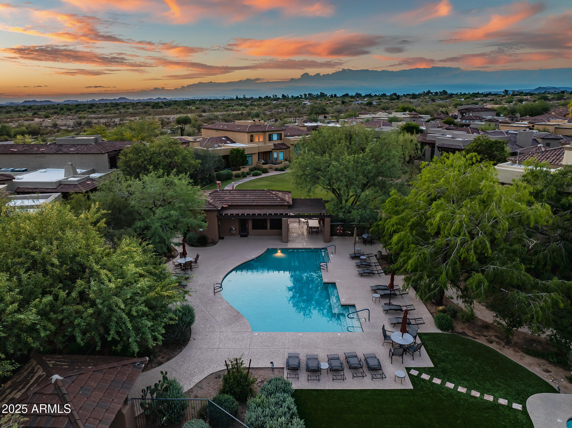 9270 E THOMPSON PEAK Parkway 347