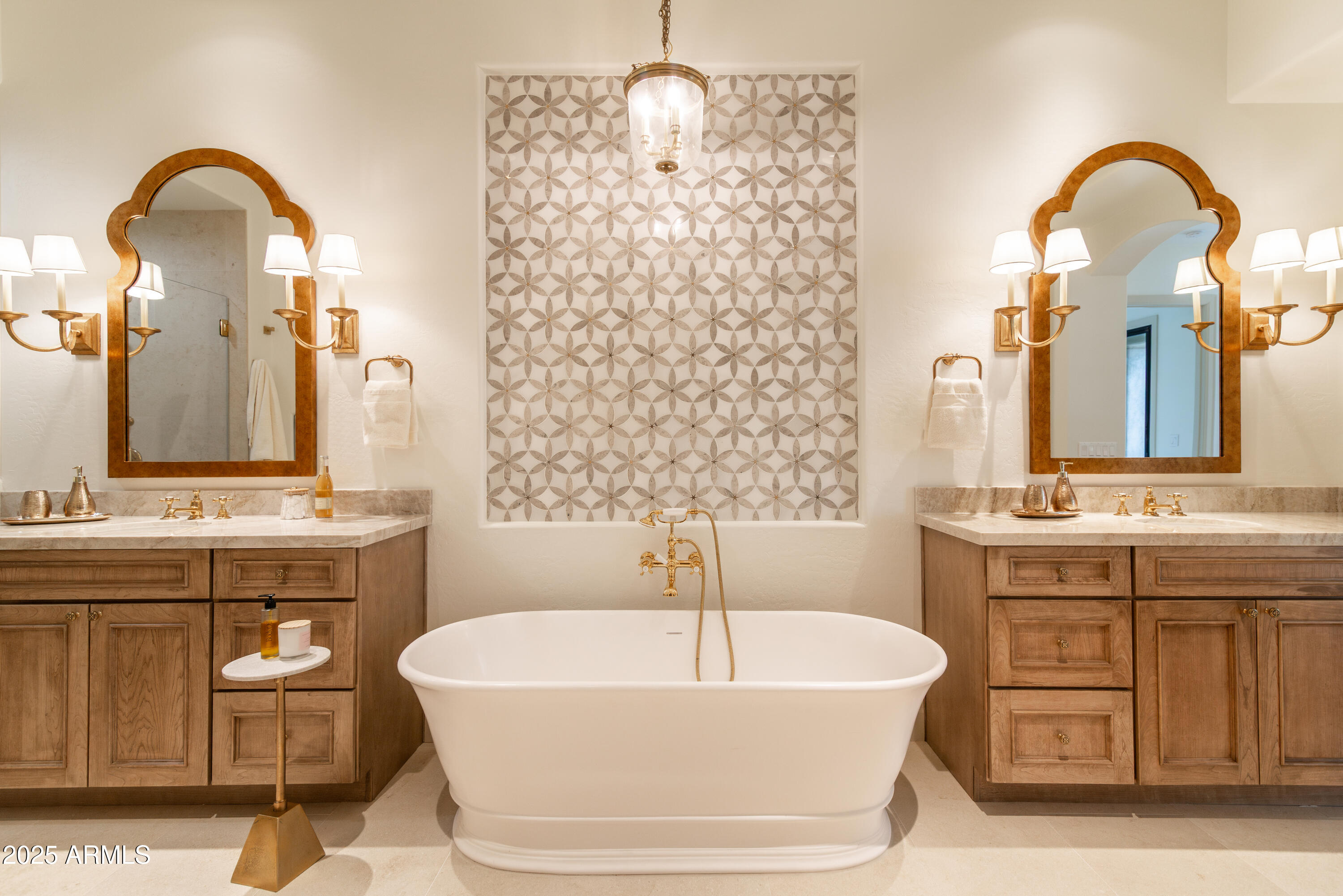 9270 E THOMPSON PEAK Parkway 347