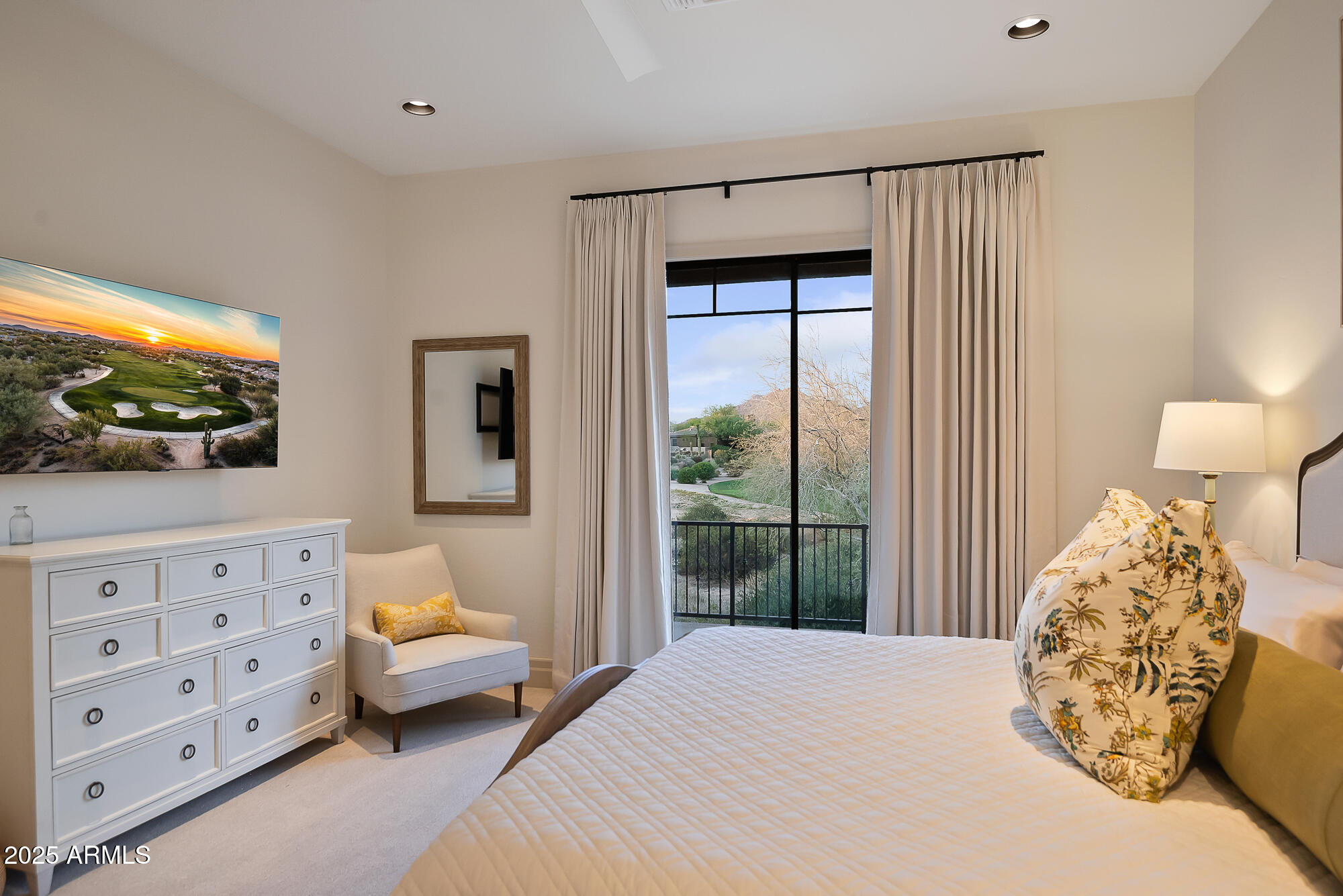 9270 E THOMPSON PEAK Parkway 347