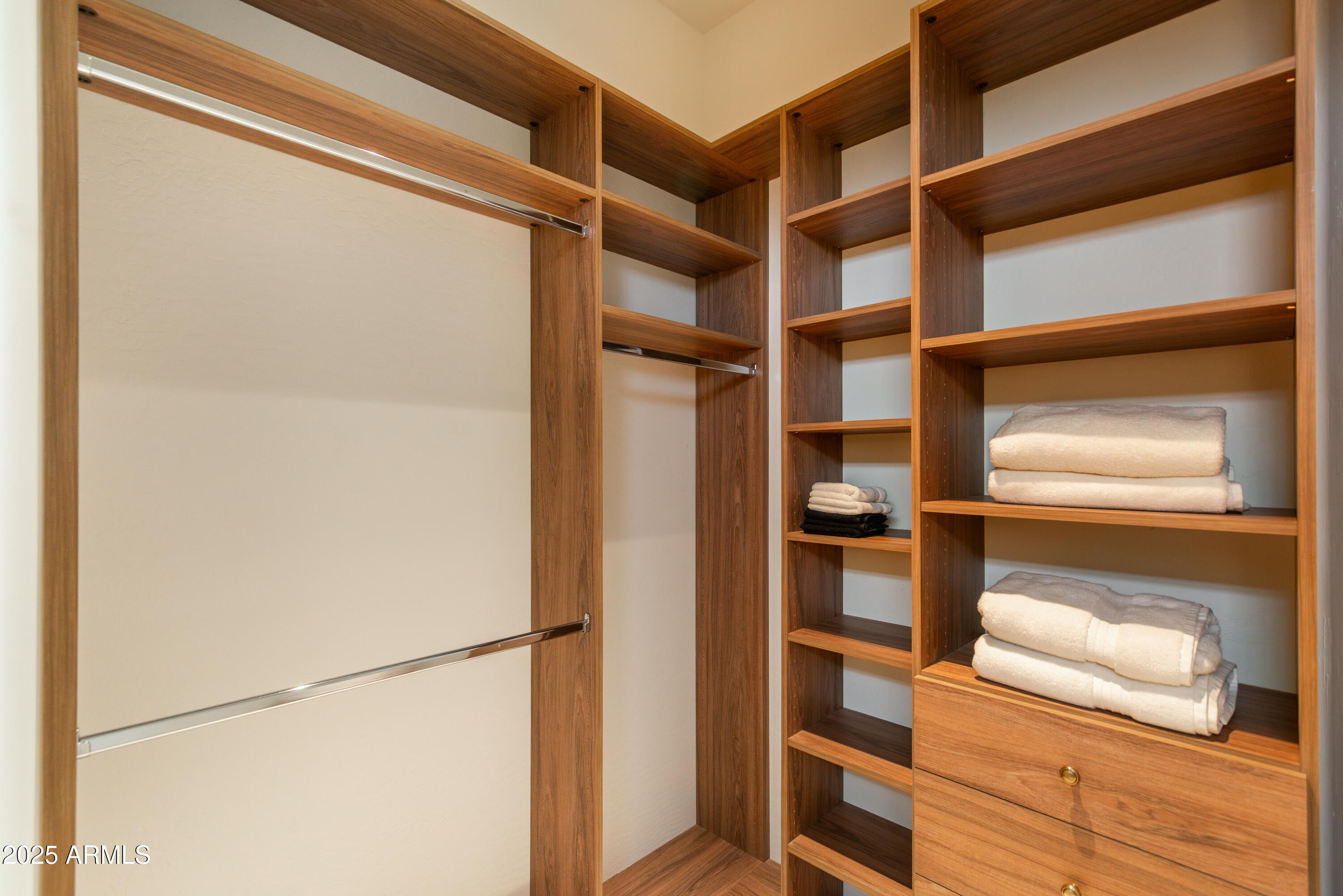 9270 E THOMPSON PEAK Parkway 347