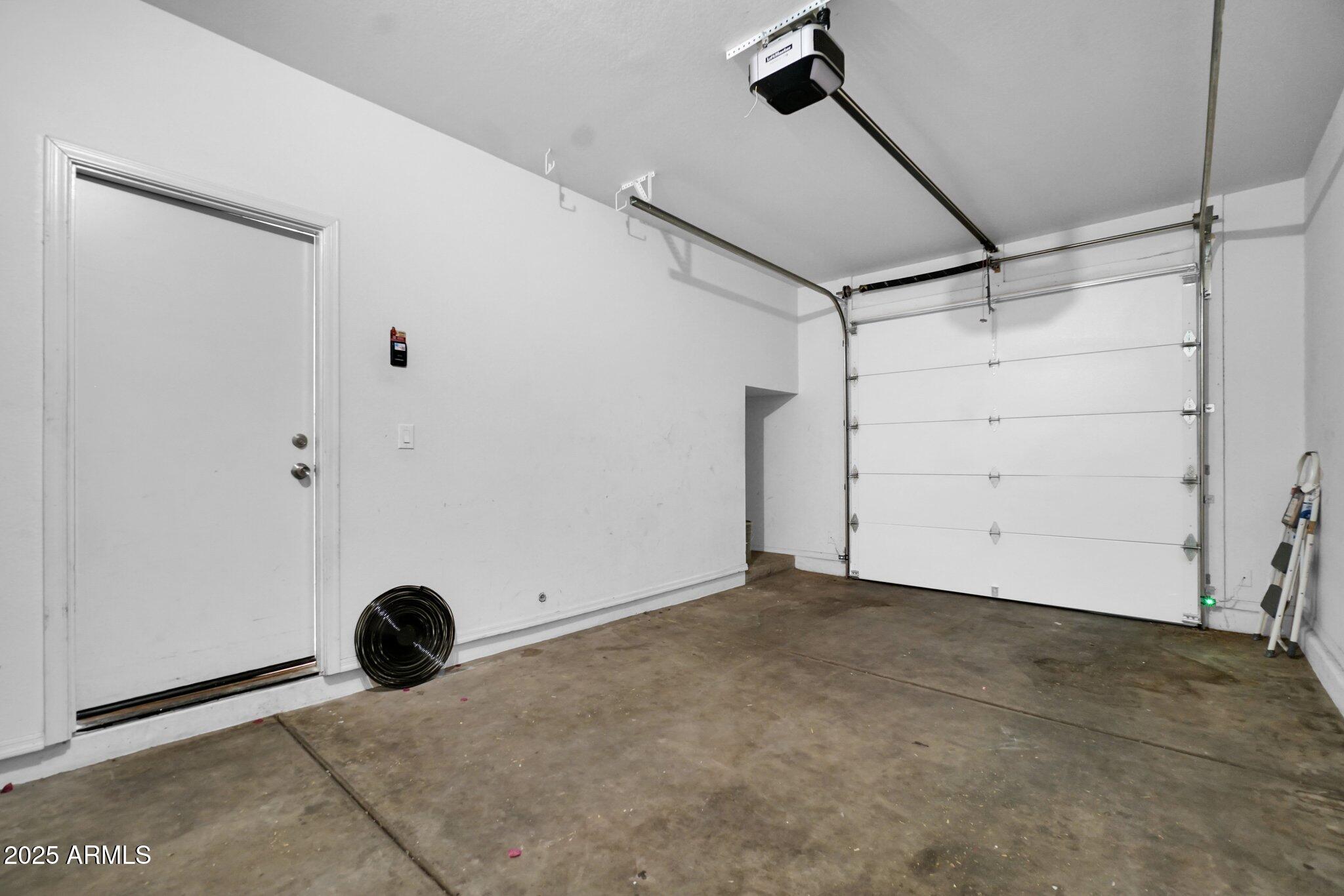 1420 E SONRISAS Street