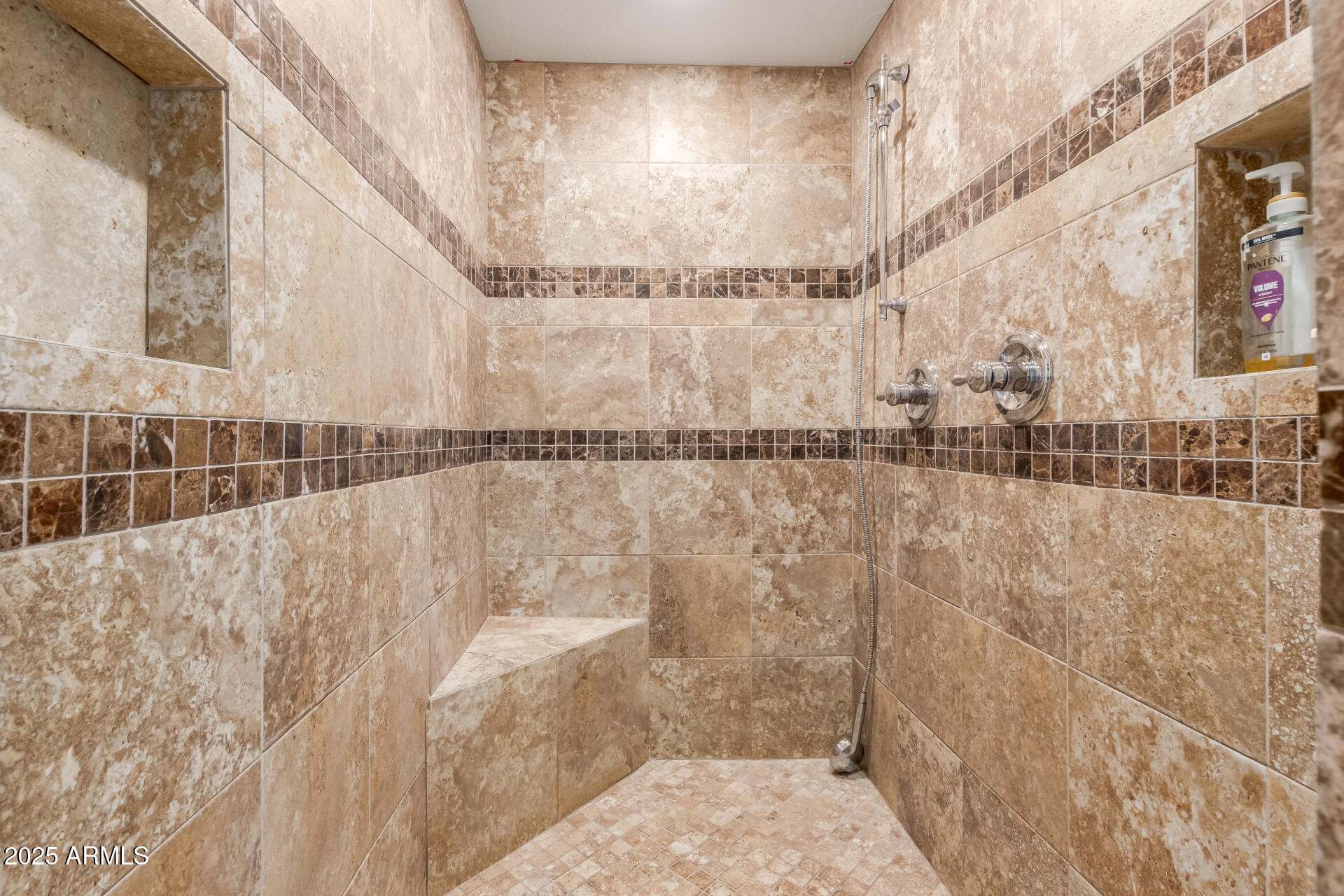 3036 E UTOPIA Road, 12