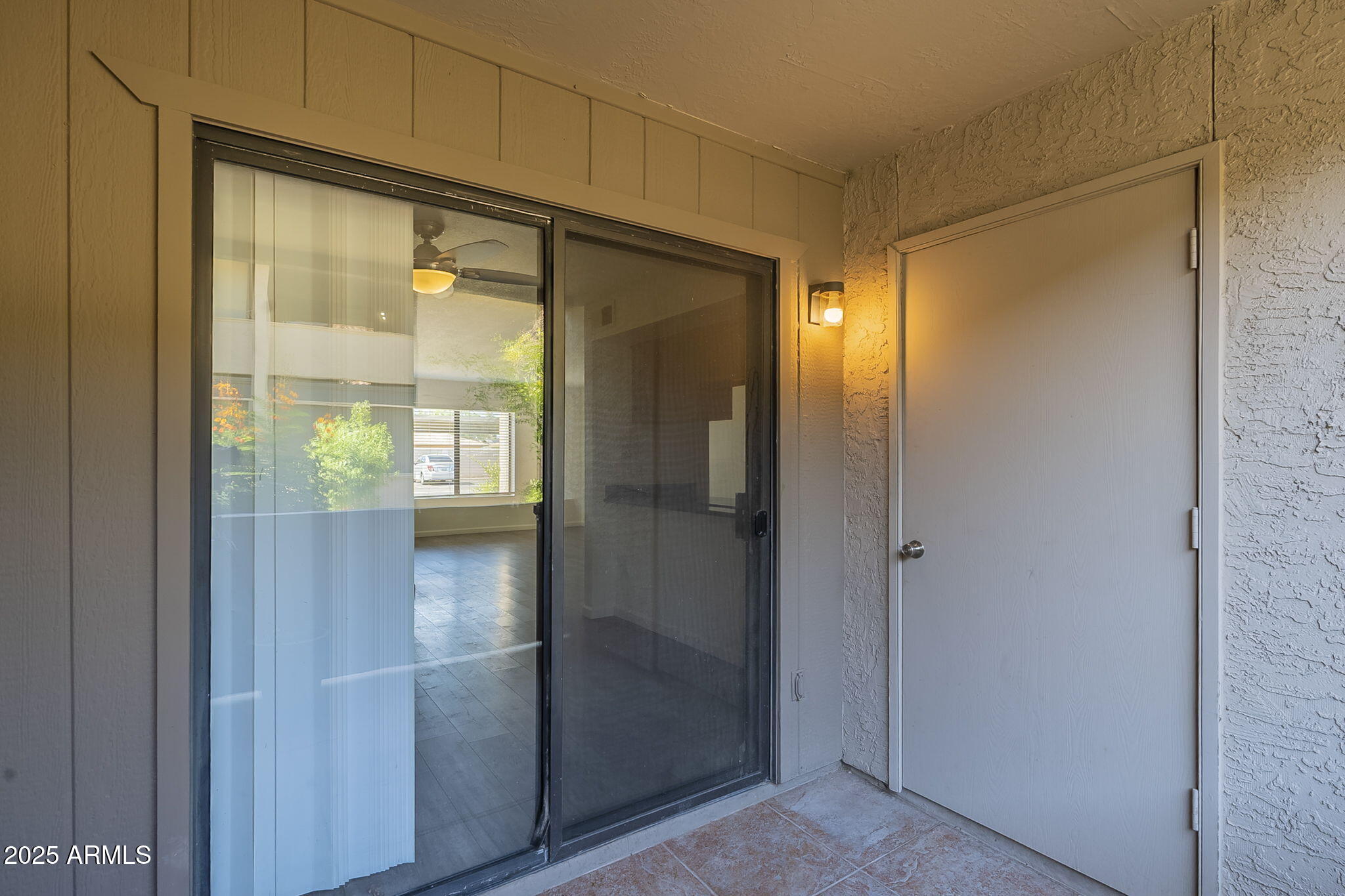 1402 E GUADALUPE Road, 122