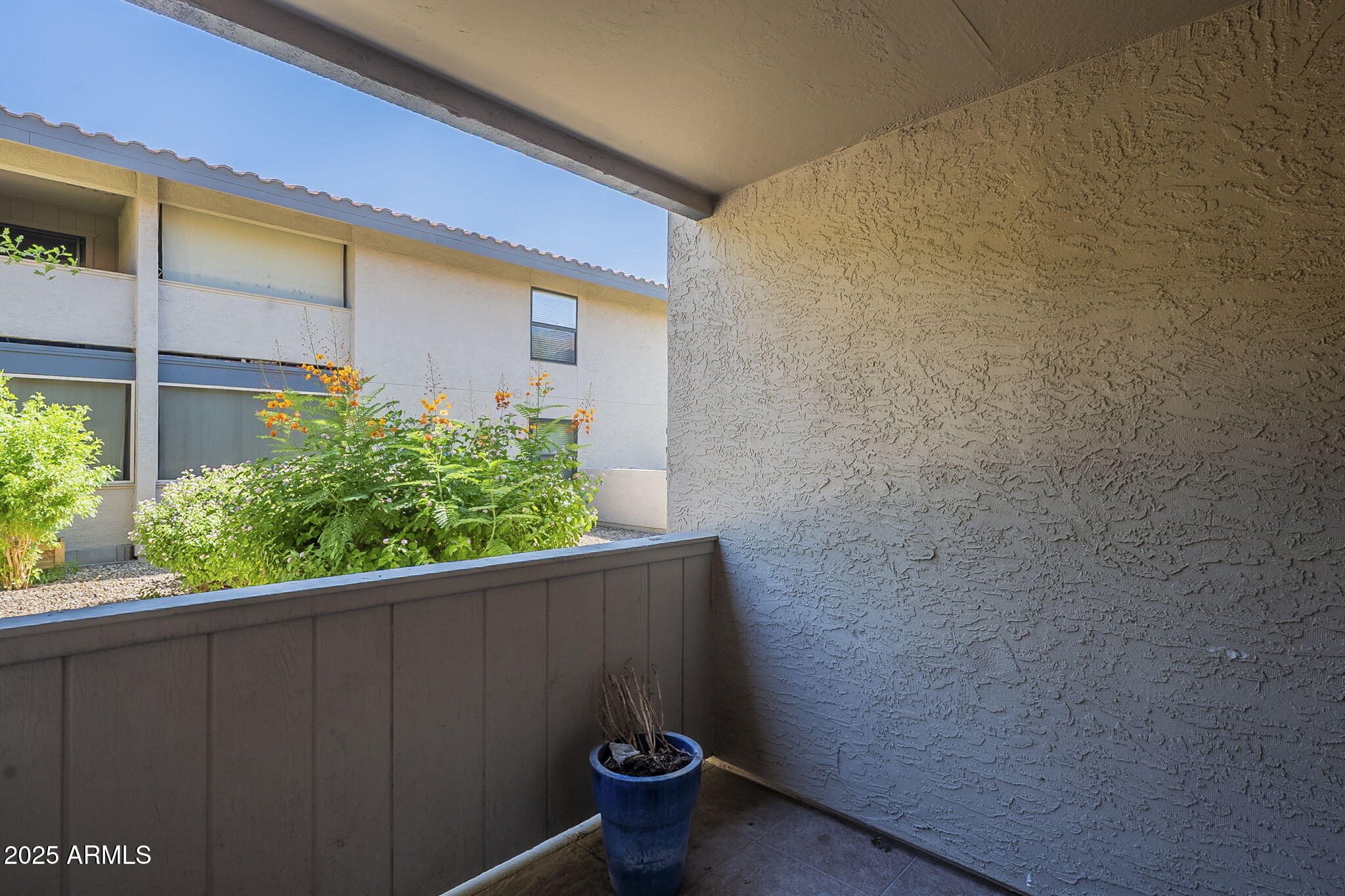 1402 E GUADALUPE Road, 122