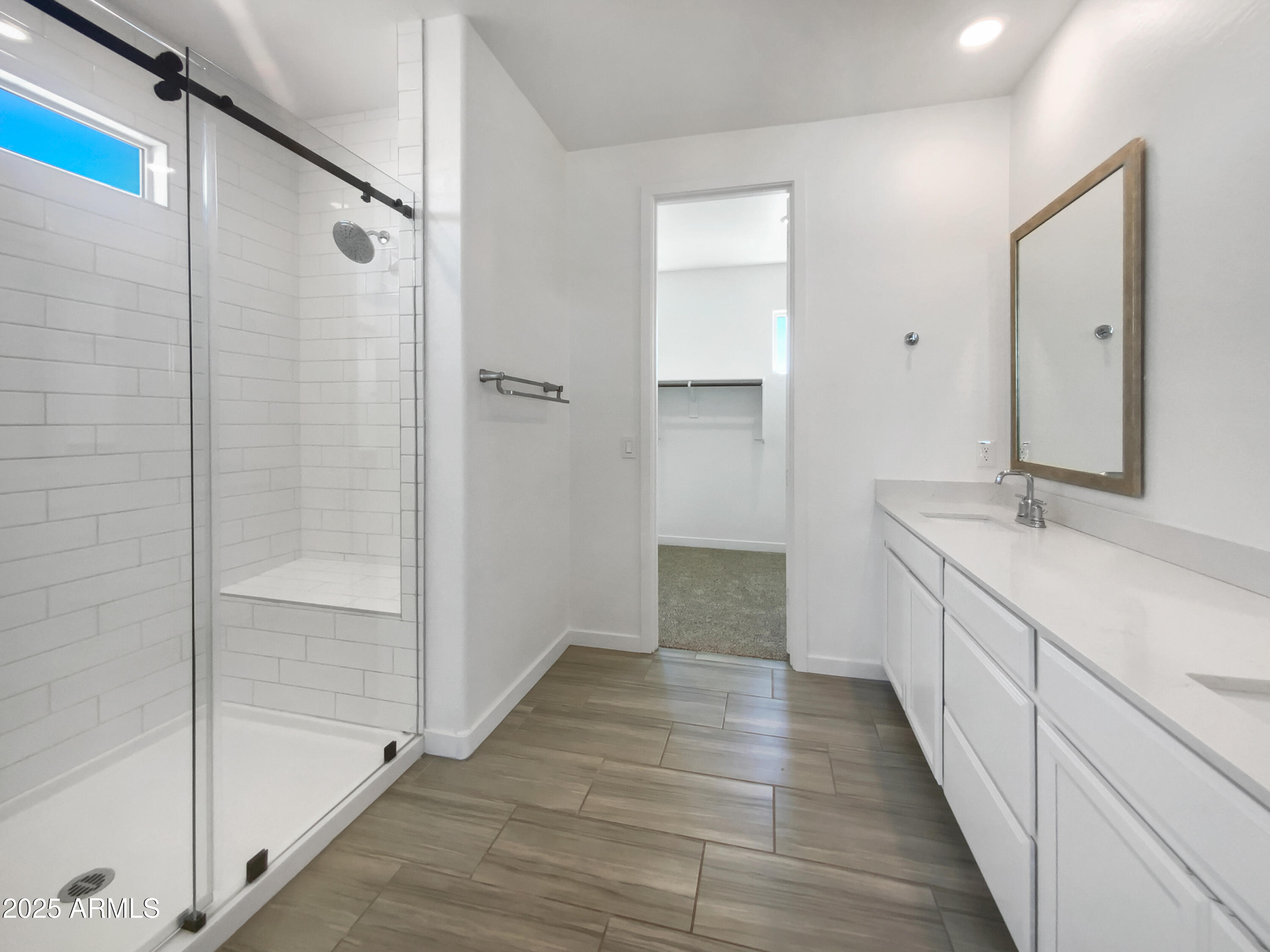 297 W TAMARACK Drive
