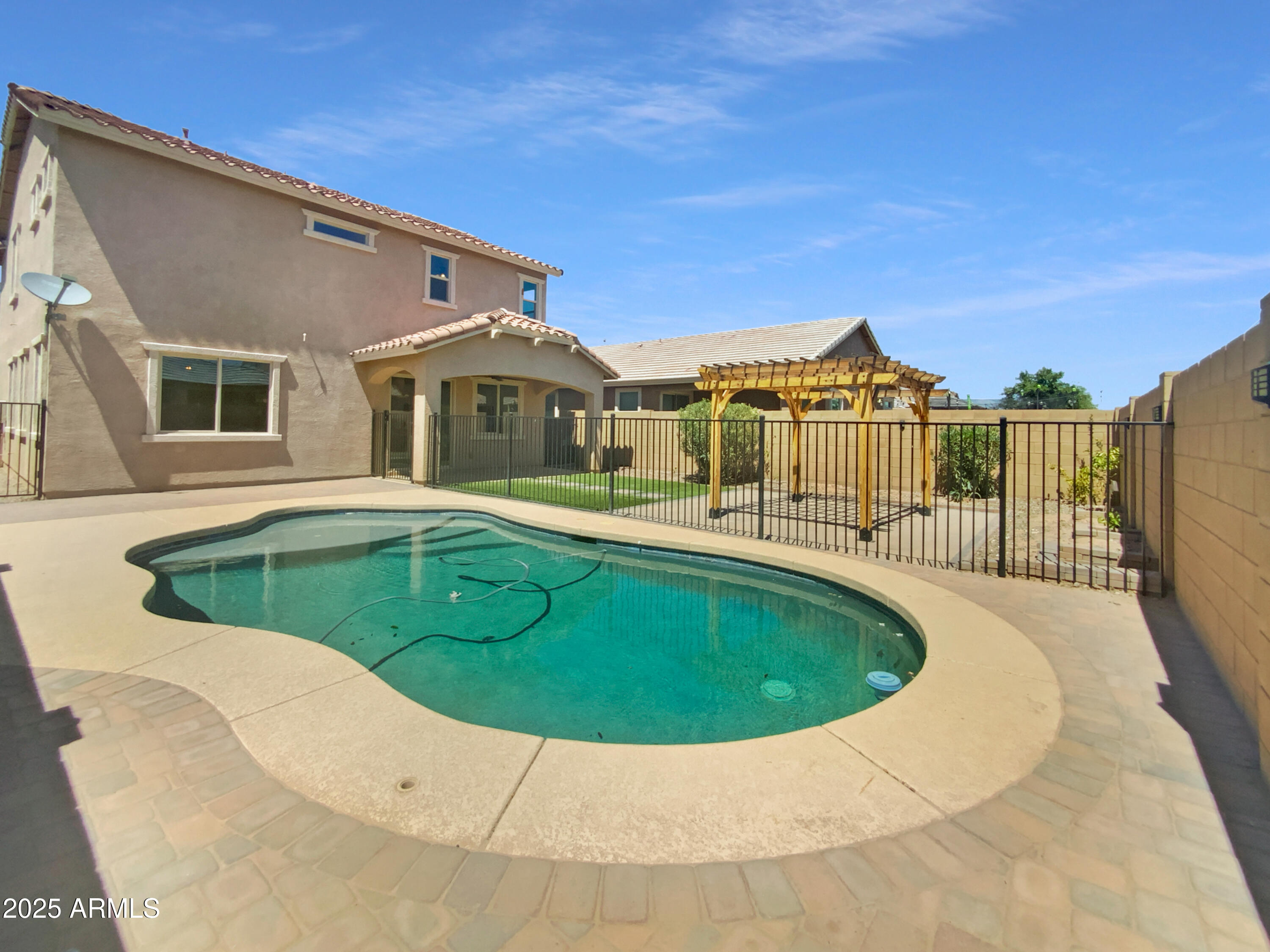 297 W TAMARACK Drive
