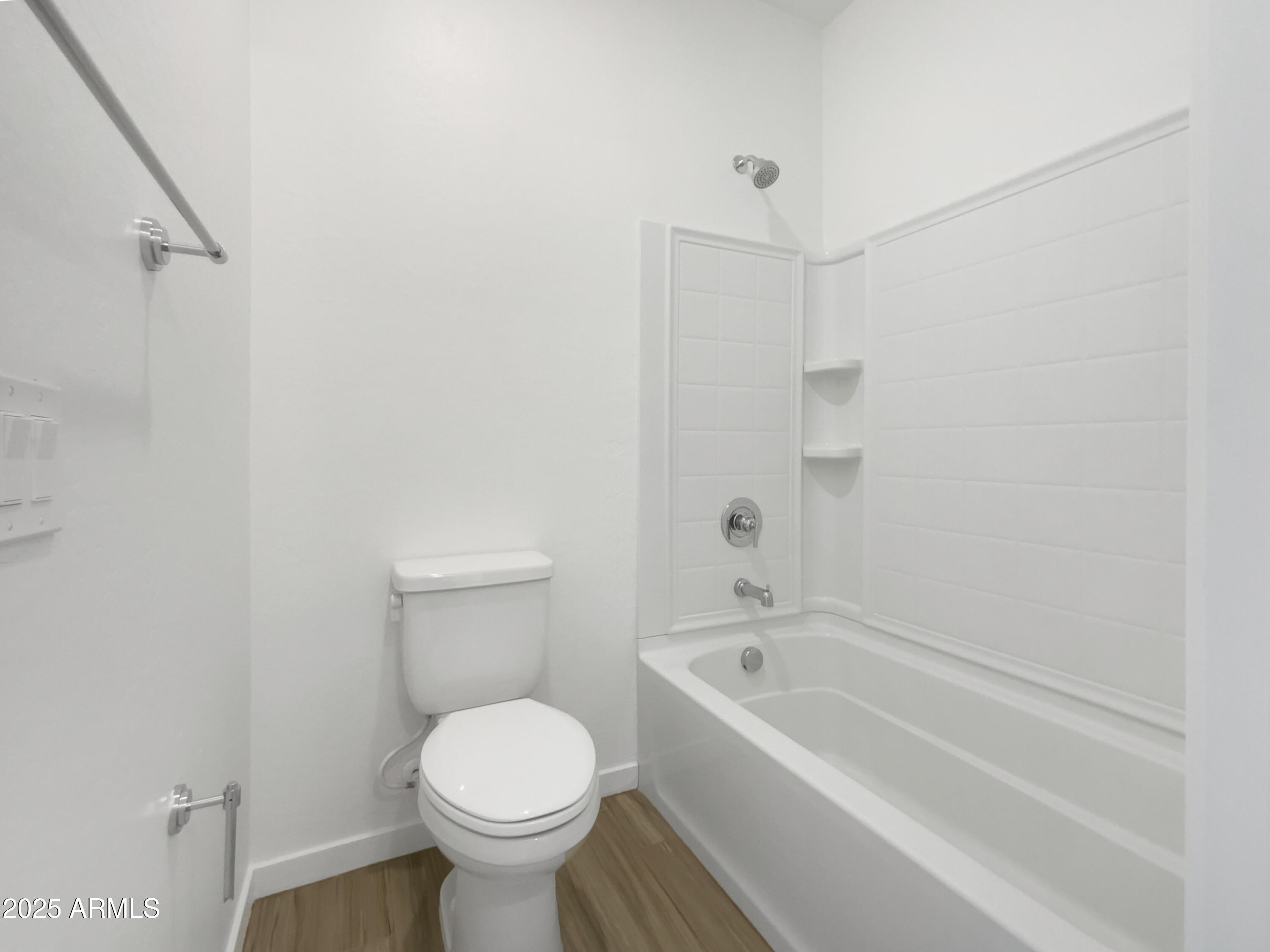 297 W TAMARACK Drive