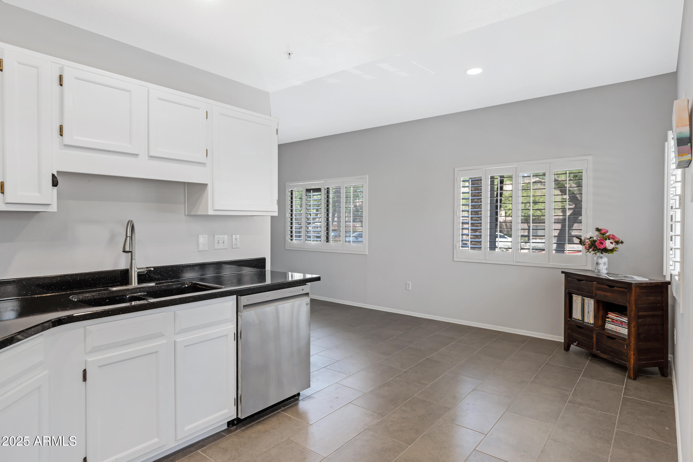 15050 N THOMPSON PEAK Parkway, 1001