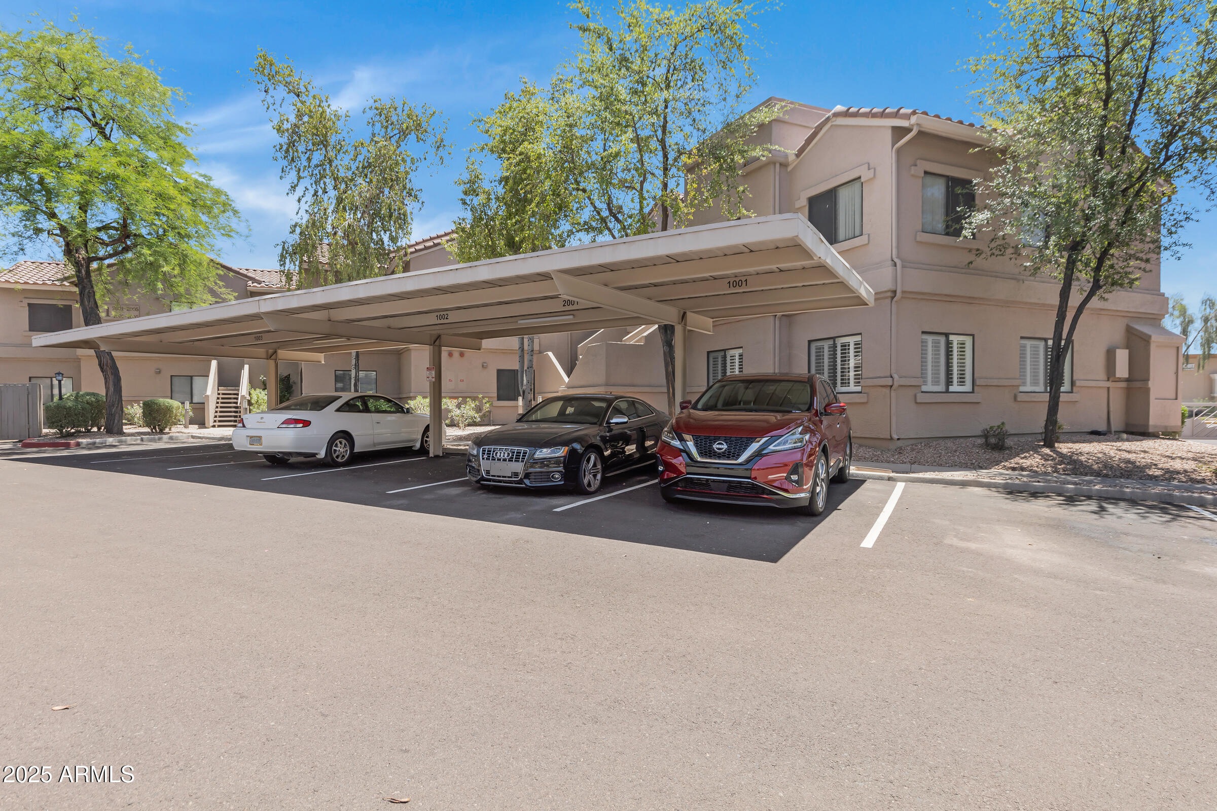 15050 N THOMPSON PEAK Parkway, 1001