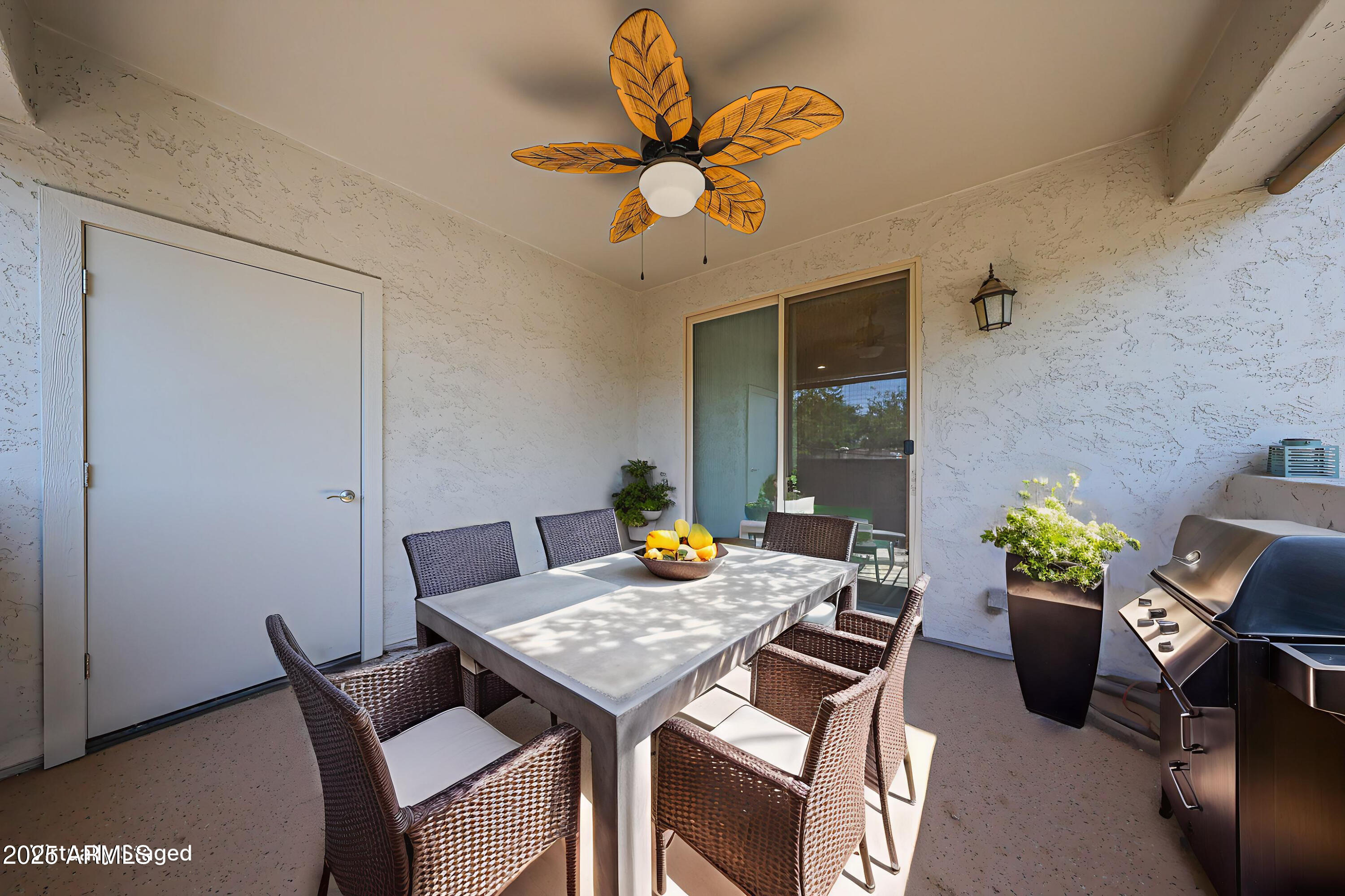 900 S CANAL Drive, 138