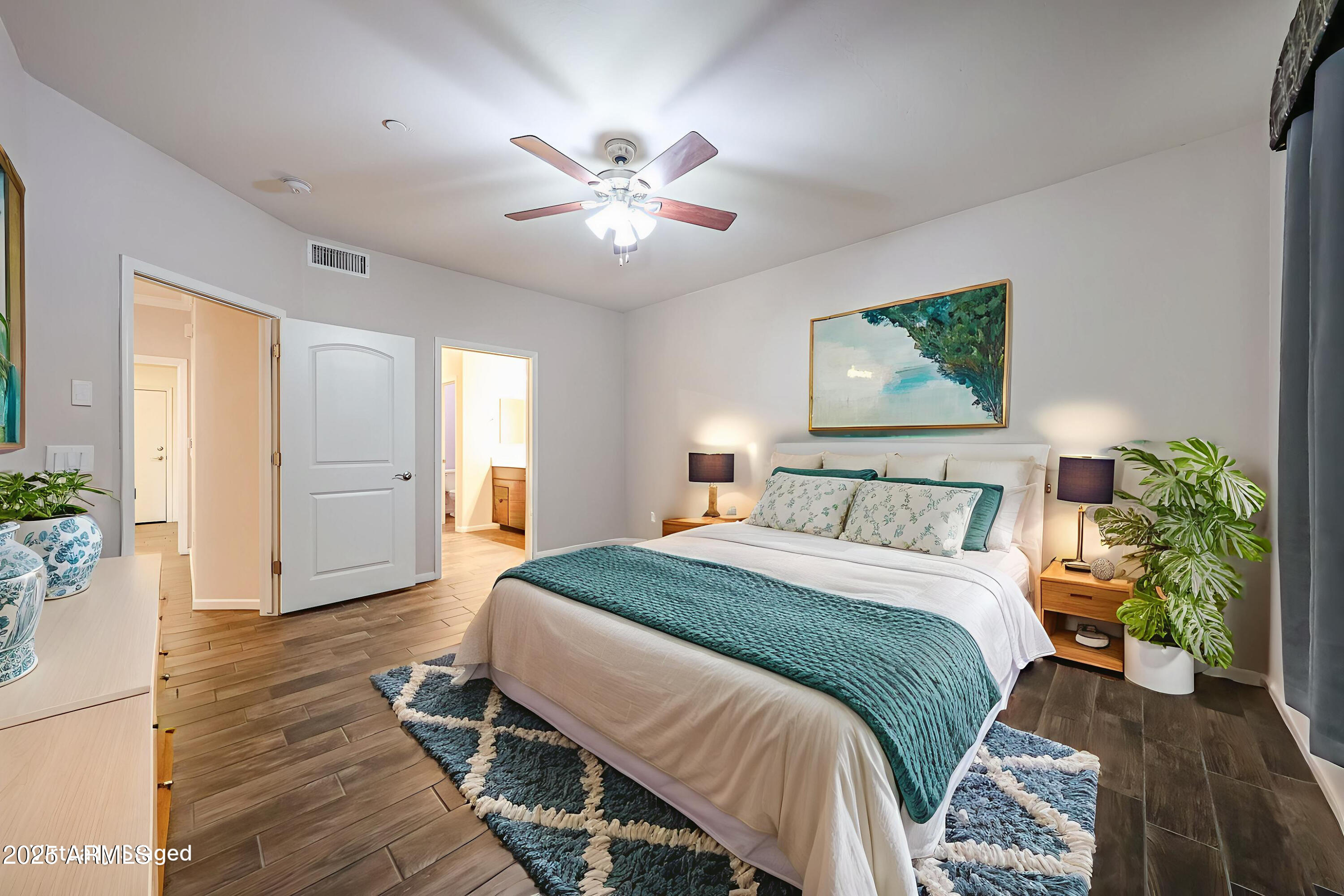 900 S CANAL Drive, 138