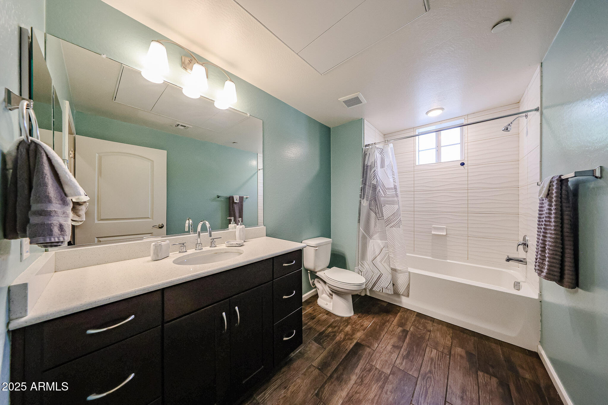 900 S CANAL Drive, 138