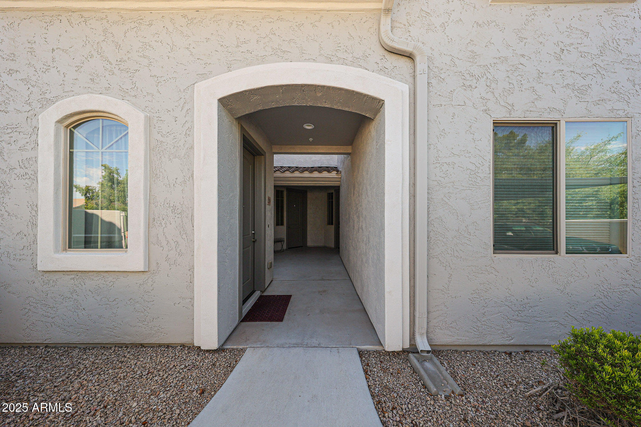 900 S CANAL Drive, 138