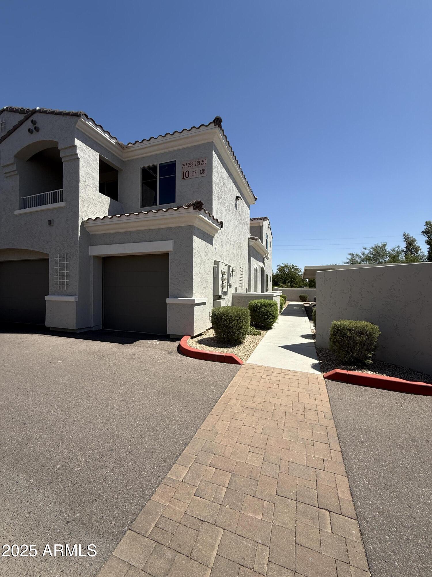 900 S CANAL Drive, 138