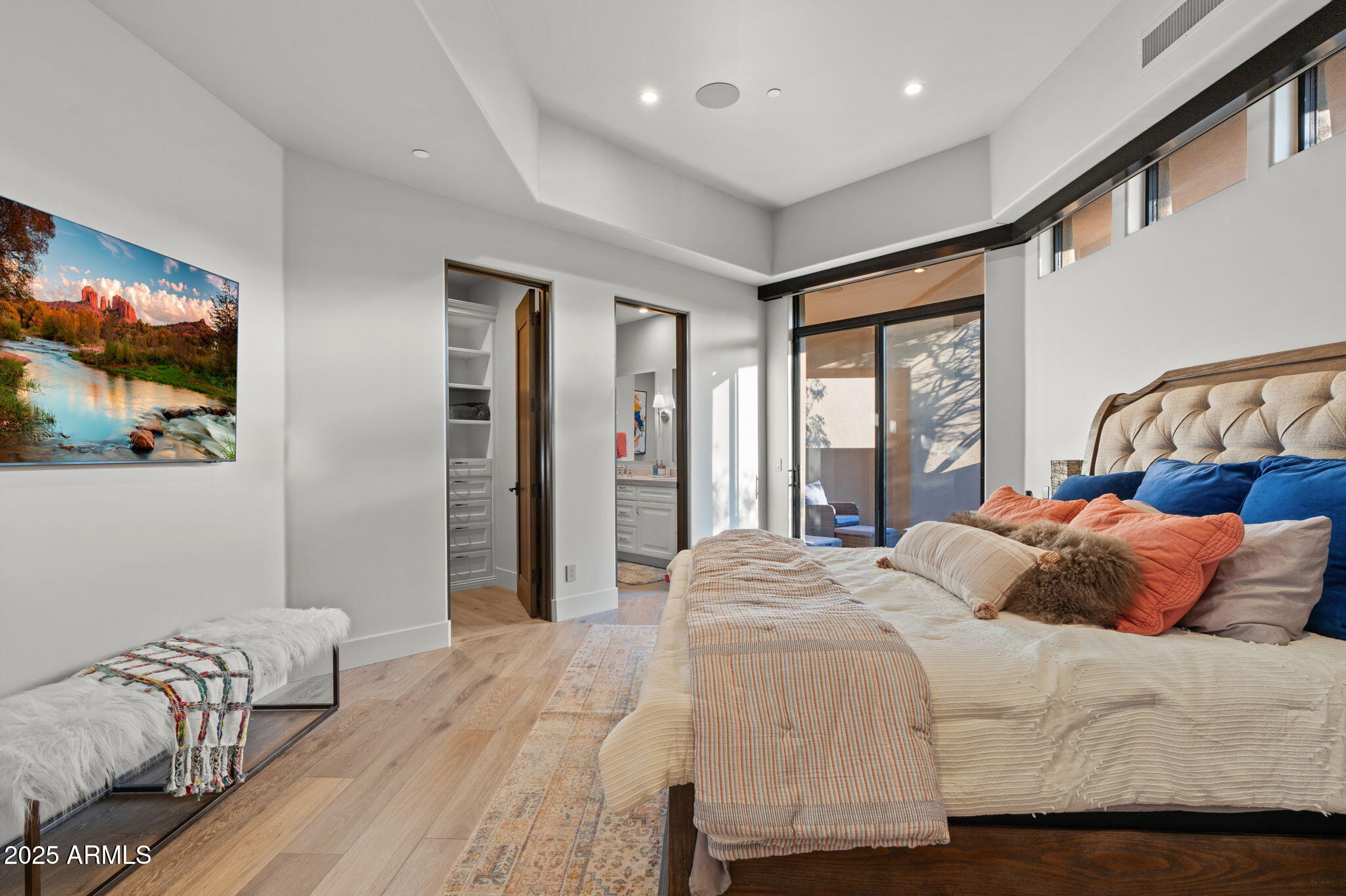 10040 E HAPPY VALLEY Road, 54