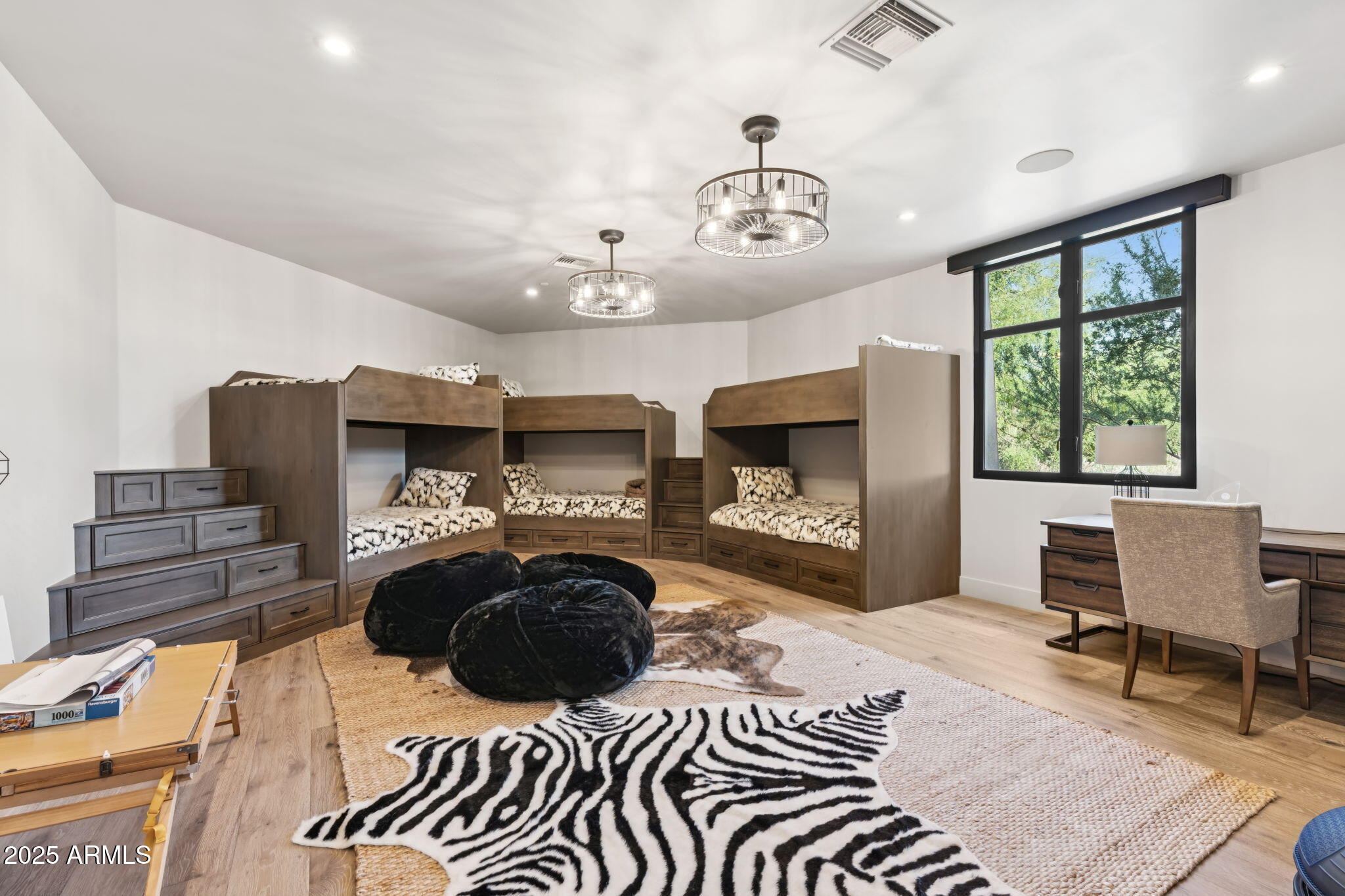 10040 E HAPPY VALLEY Road, 54