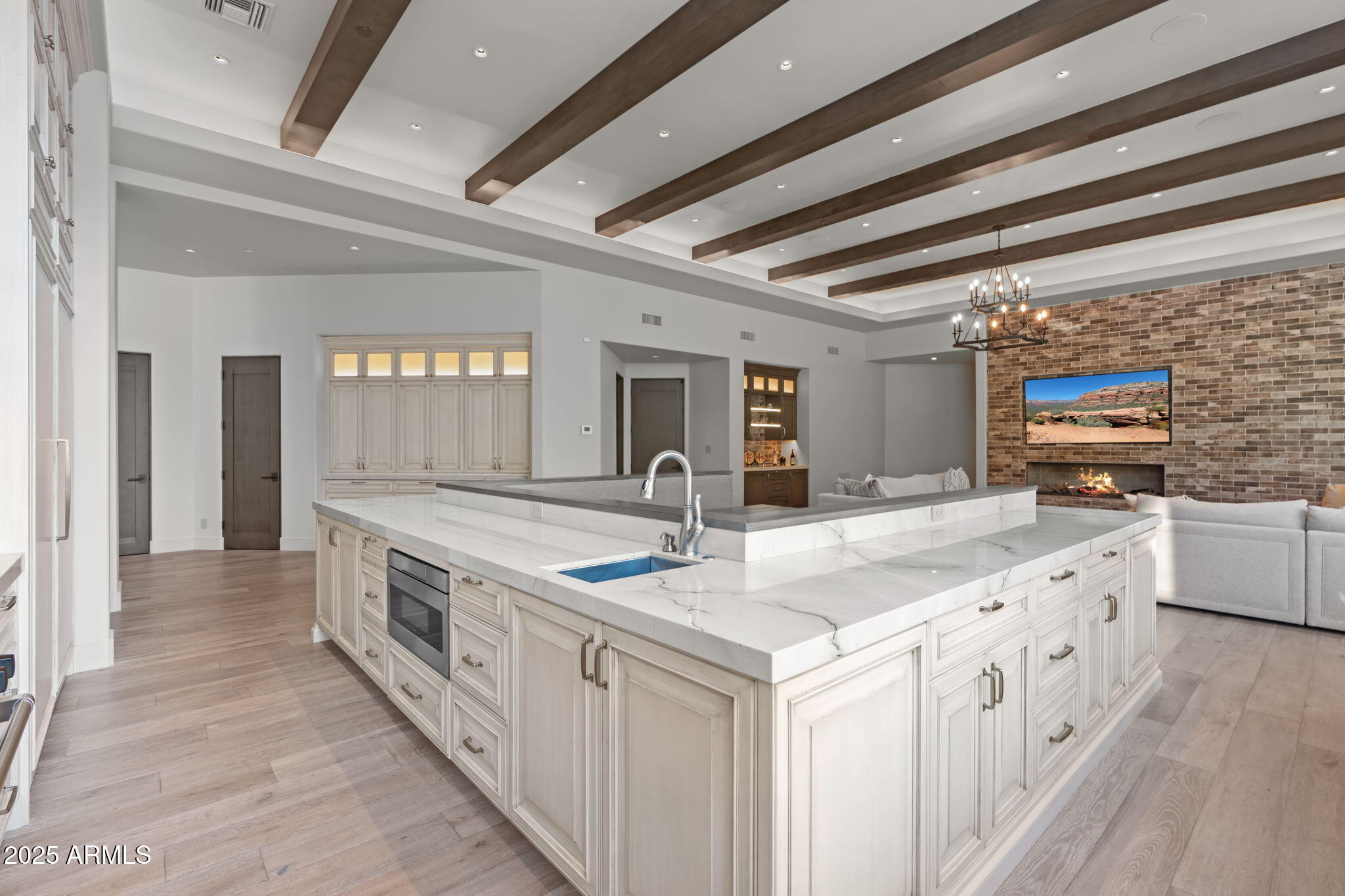 10040 E HAPPY VALLEY Road, 54