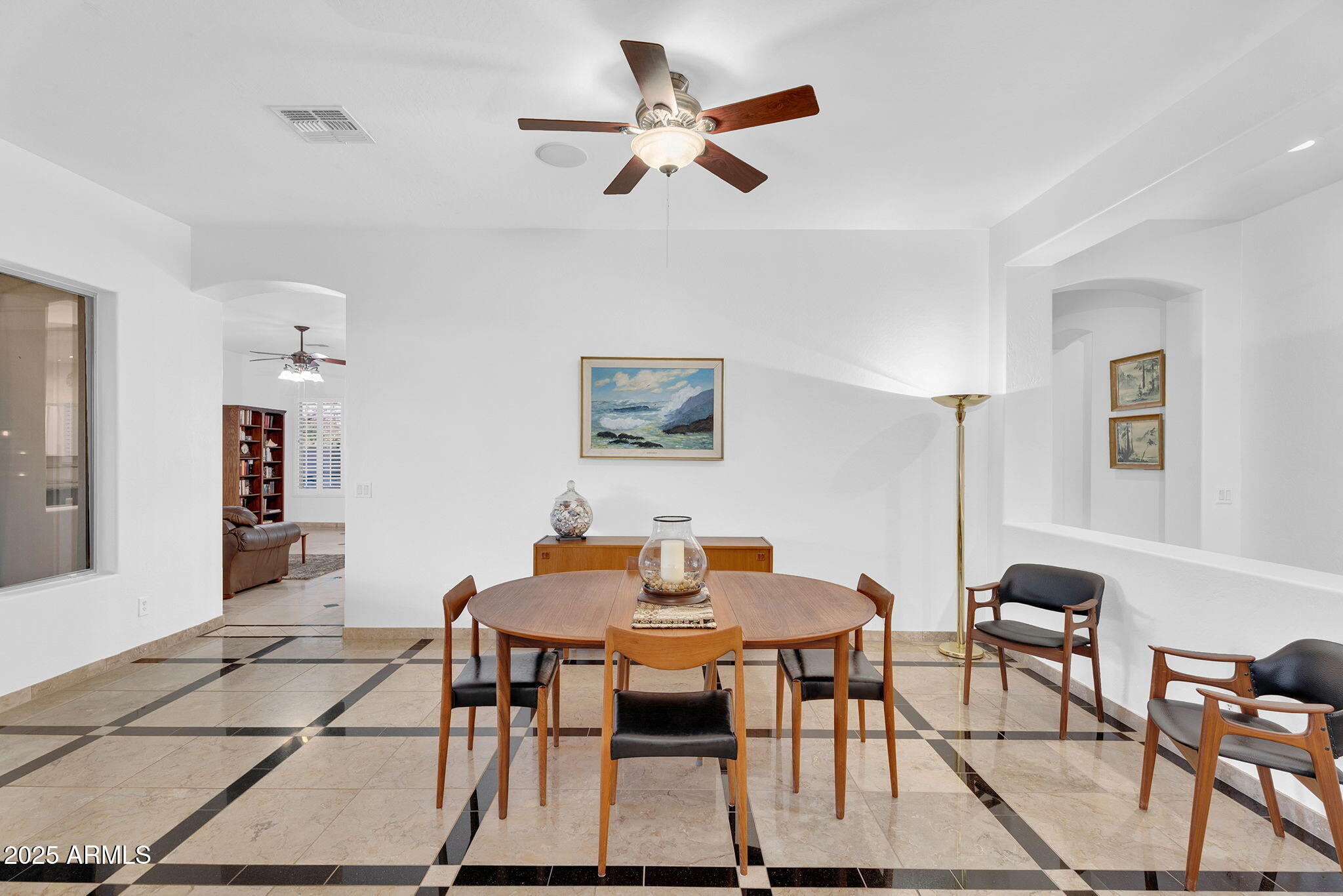 4227 E Ravenswood Drive