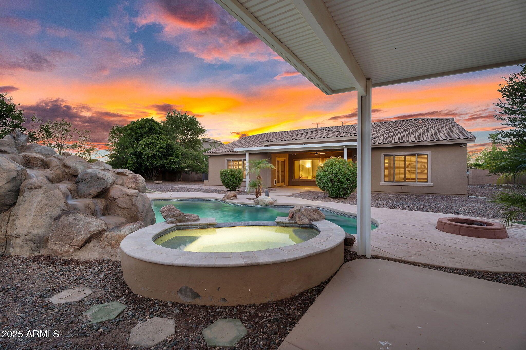 4227 E Ravenswood Drive