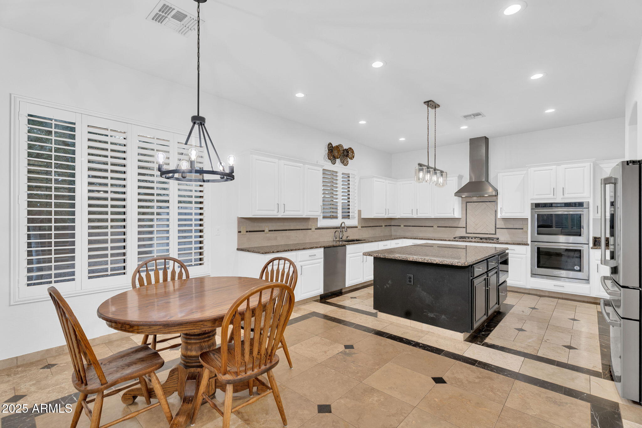 4227 E Ravenswood Drive