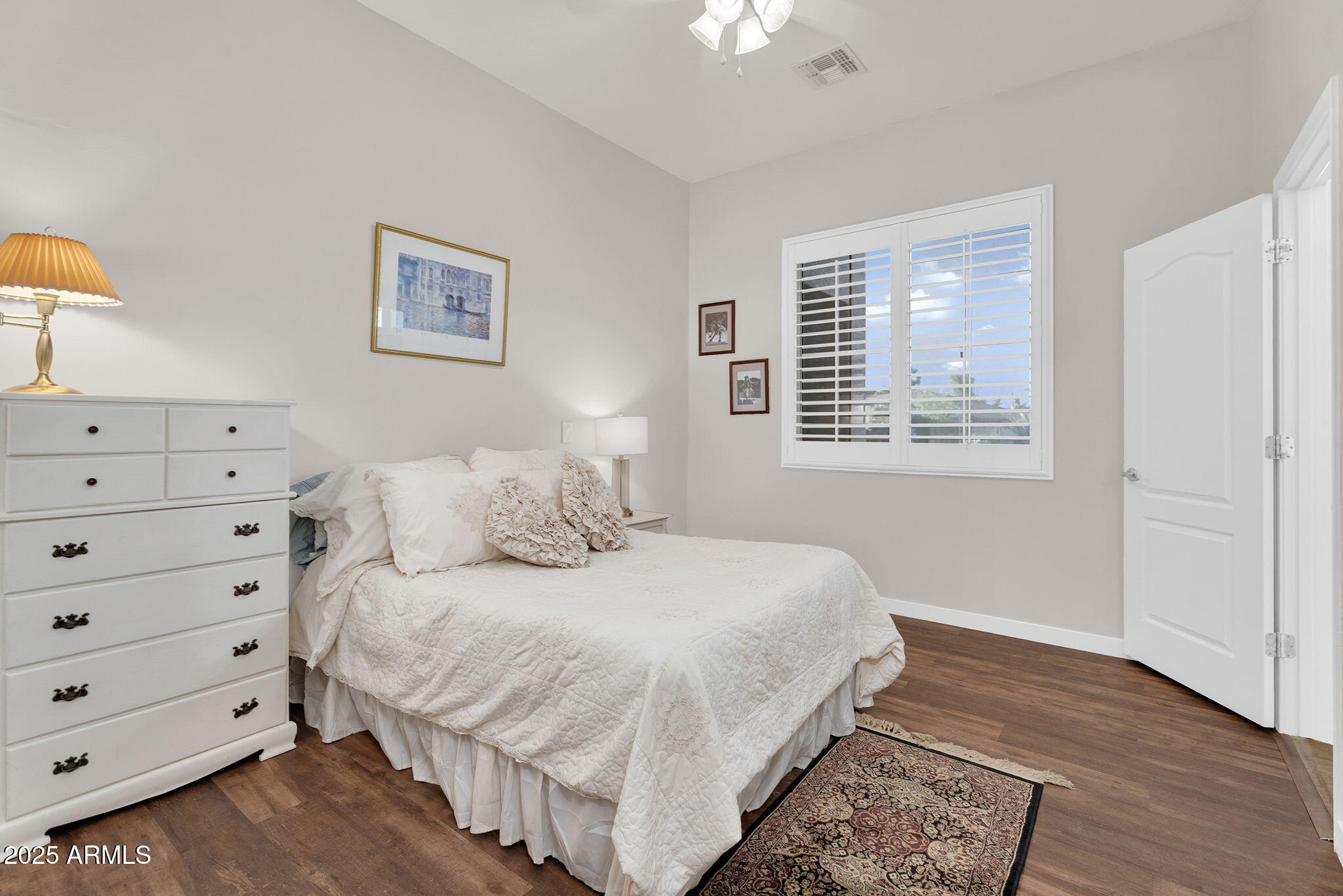 4227 E Ravenswood Drive