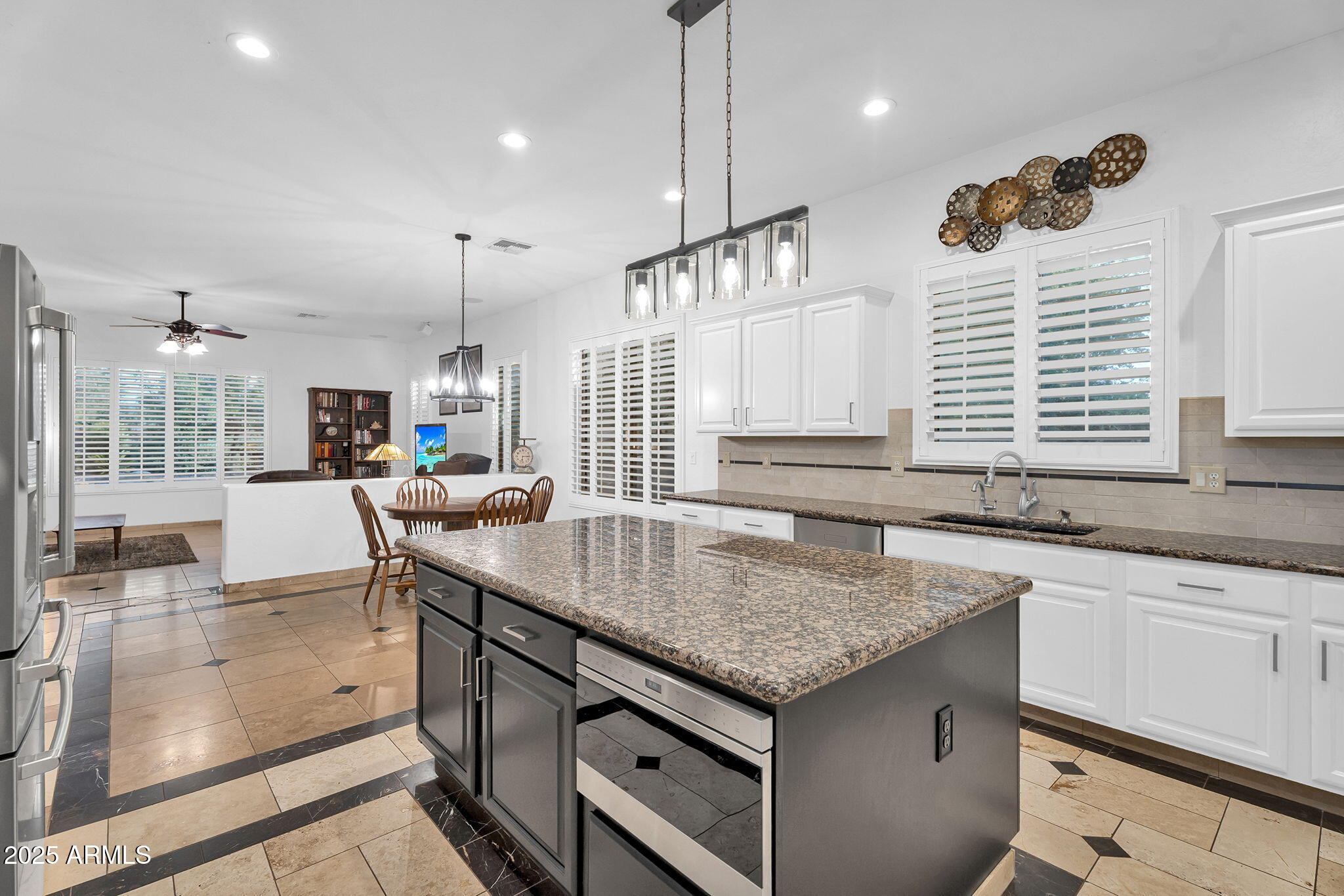 4227 E Ravenswood Drive