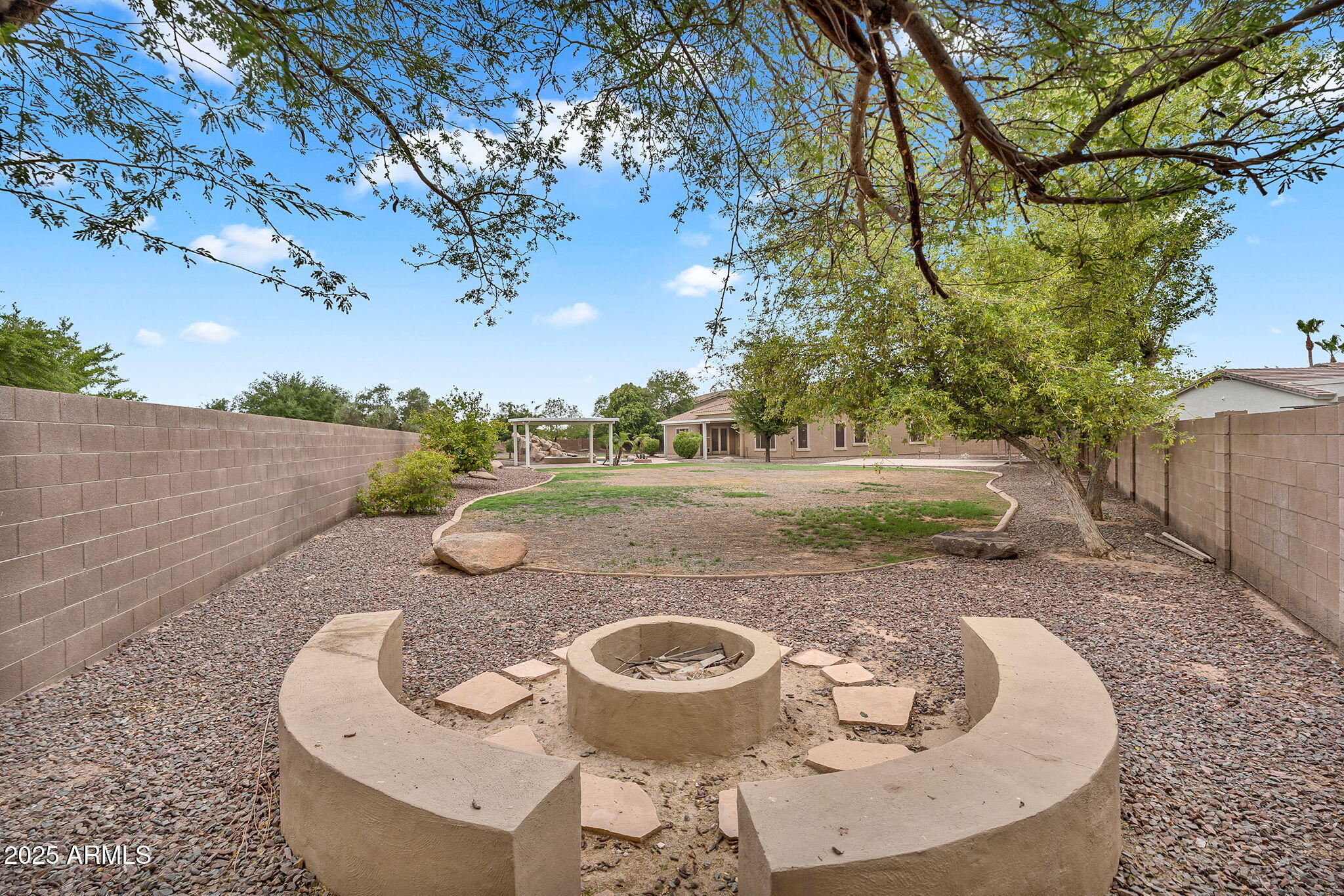 4227 E Ravenswood Drive