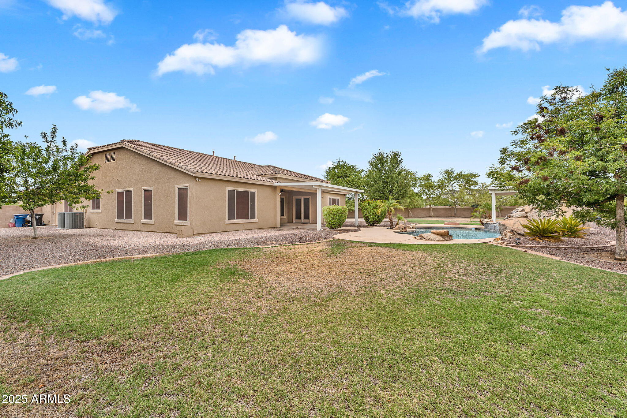 4227 E Ravenswood Drive