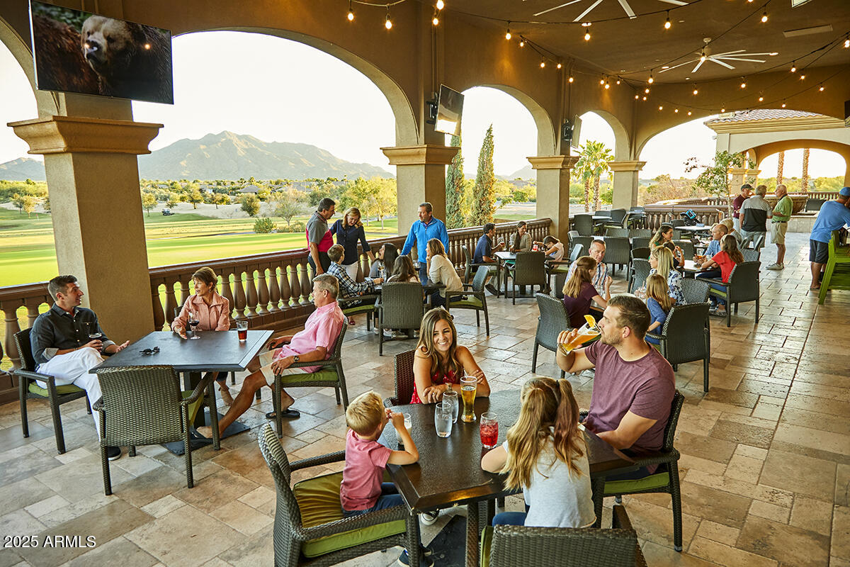 4227 E Ravenswood Drive