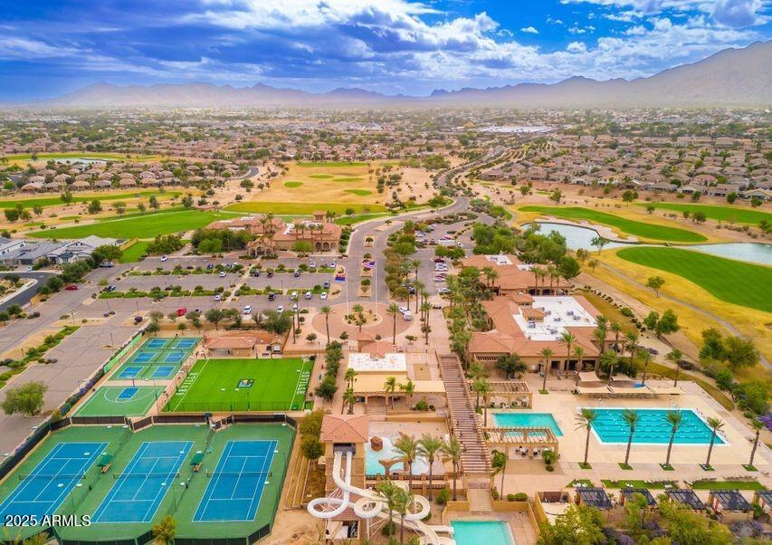 4227 E Ravenswood Drive