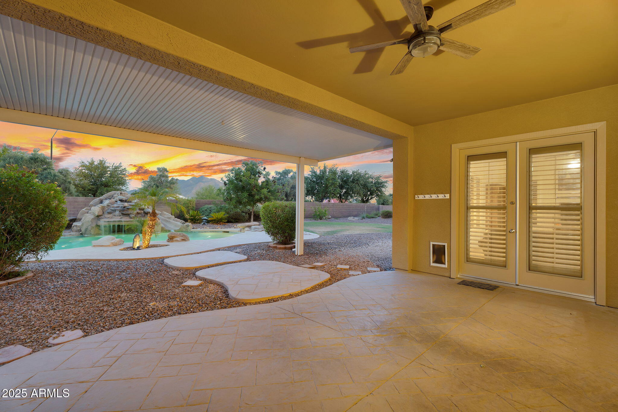 4227 E Ravenswood Drive