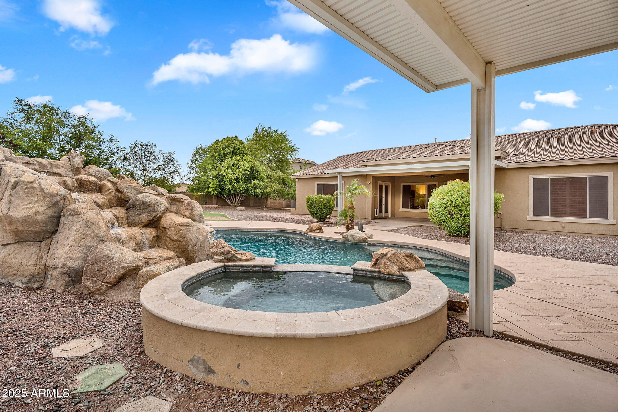 4227 E Ravenswood Drive