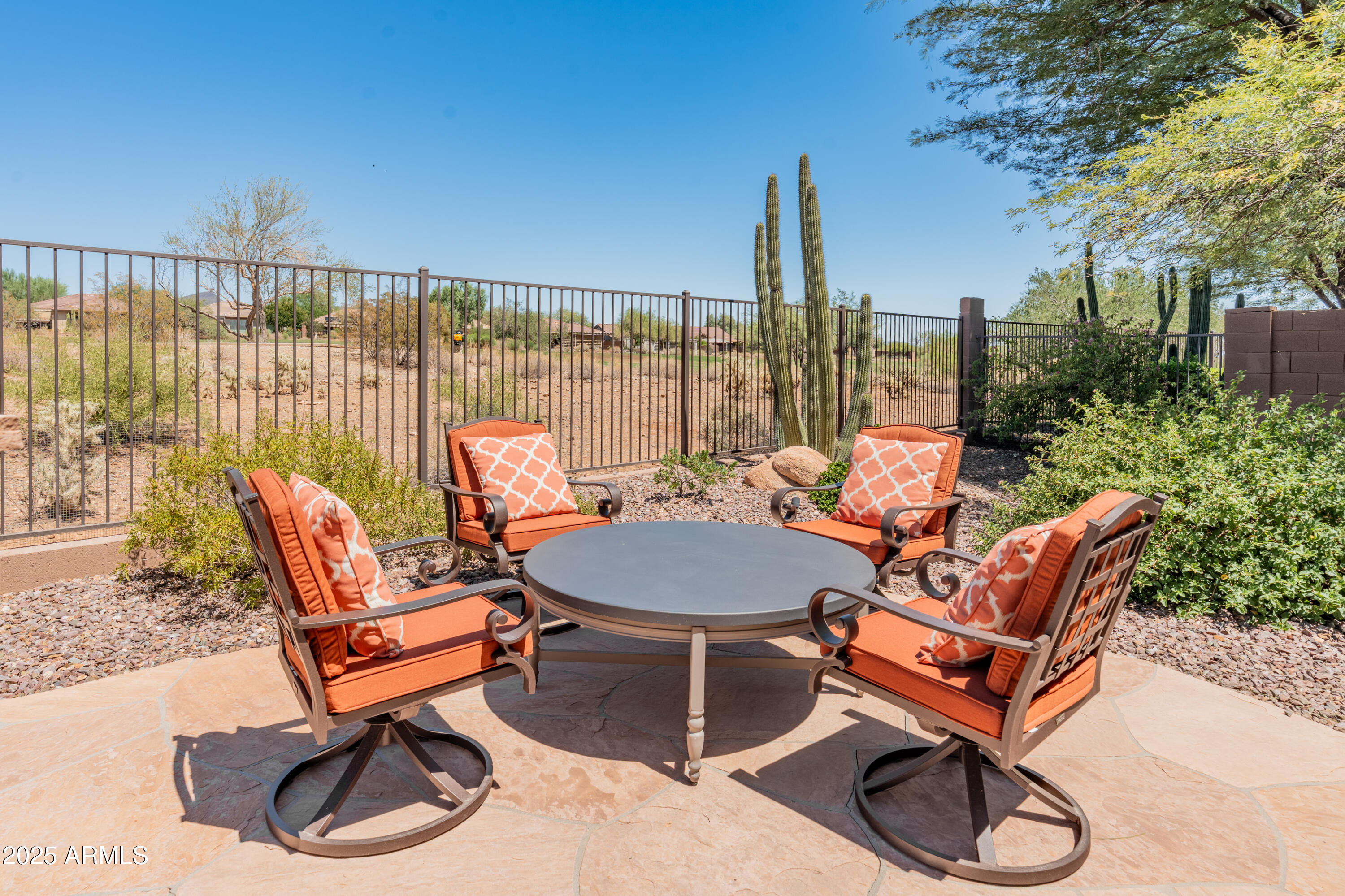 40715 N HARBOUR TOWN Court