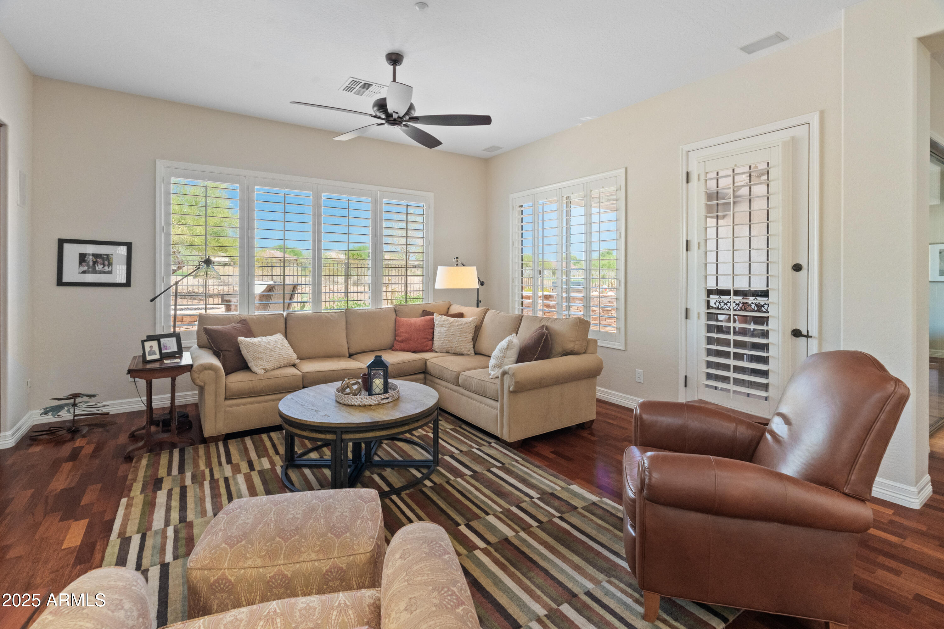 40715 N HARBOUR TOWN Court