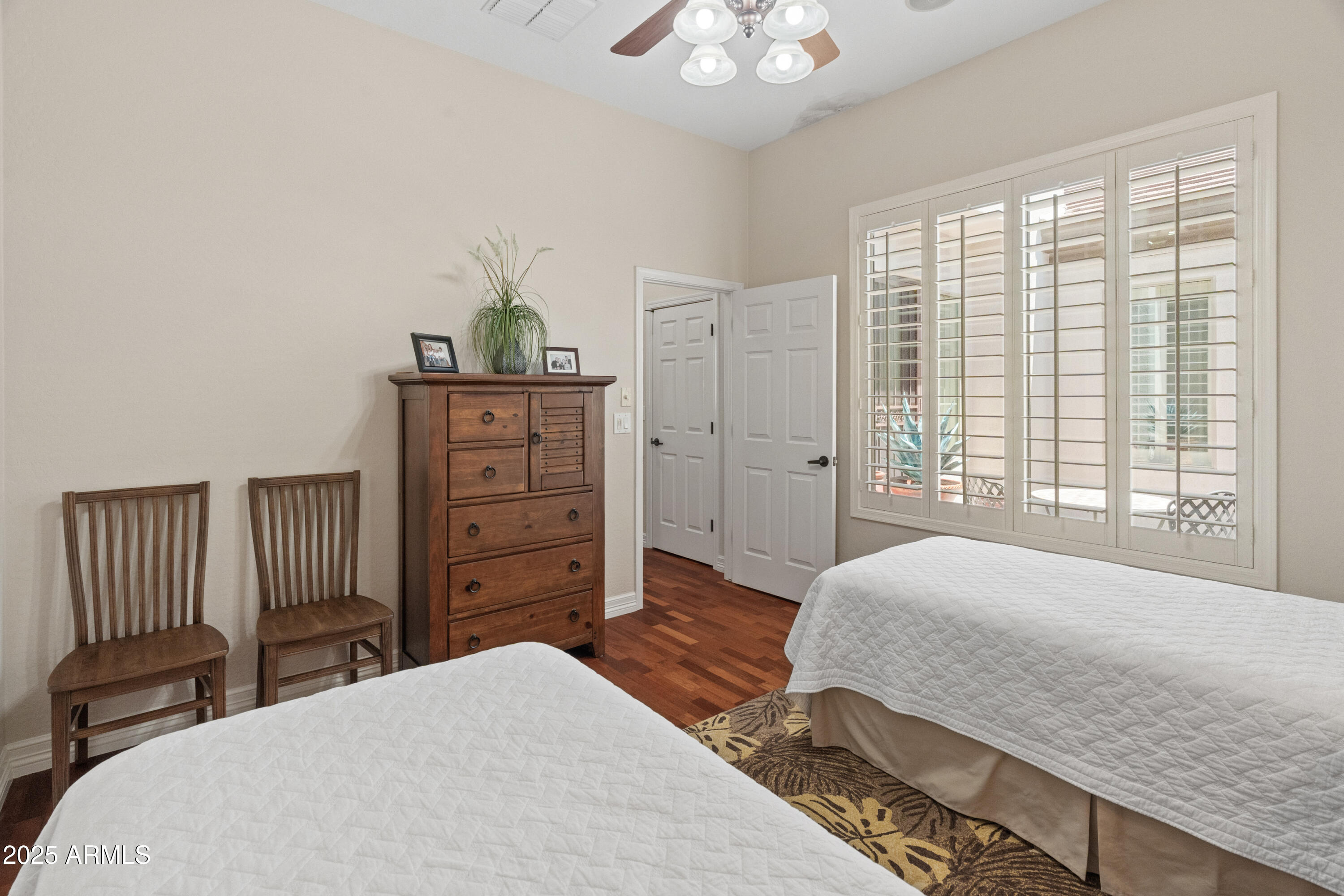 40715 N HARBOUR TOWN Court