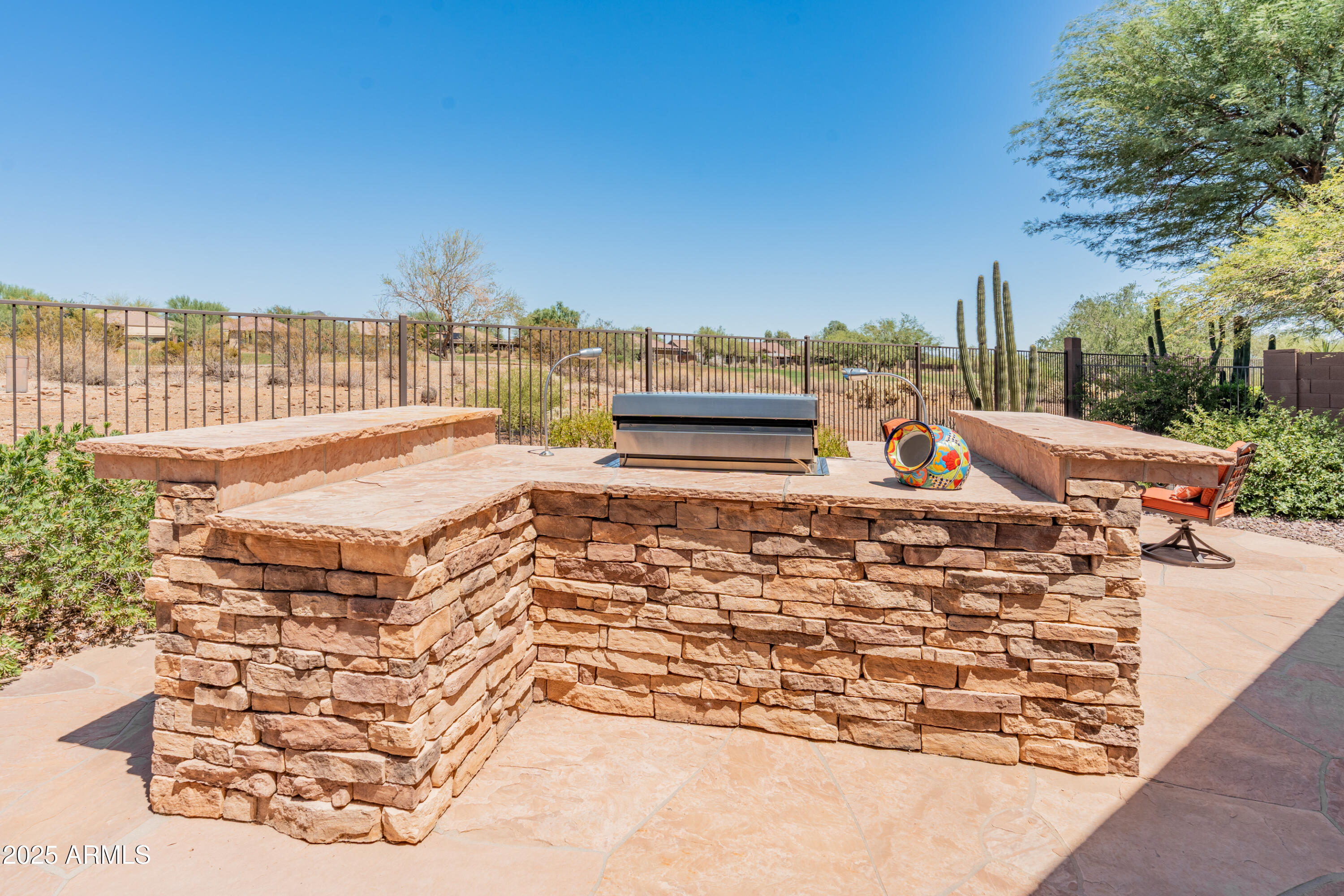 40715 N HARBOUR TOWN Court